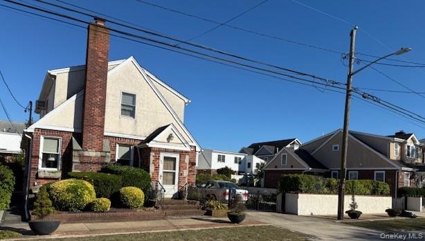 86 Lynbrook Avenue, Point Lookout, NY 11569