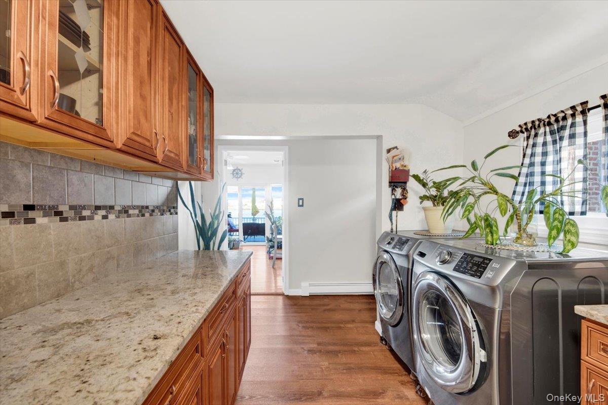 6 Edgewater Park # 6D, Bronx, NY 10465