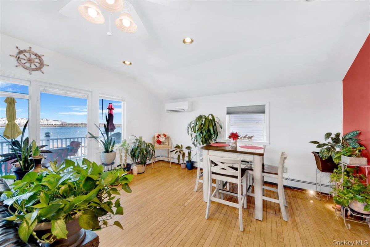 6 Edgewater Park # 6D, Bronx, NY 10465