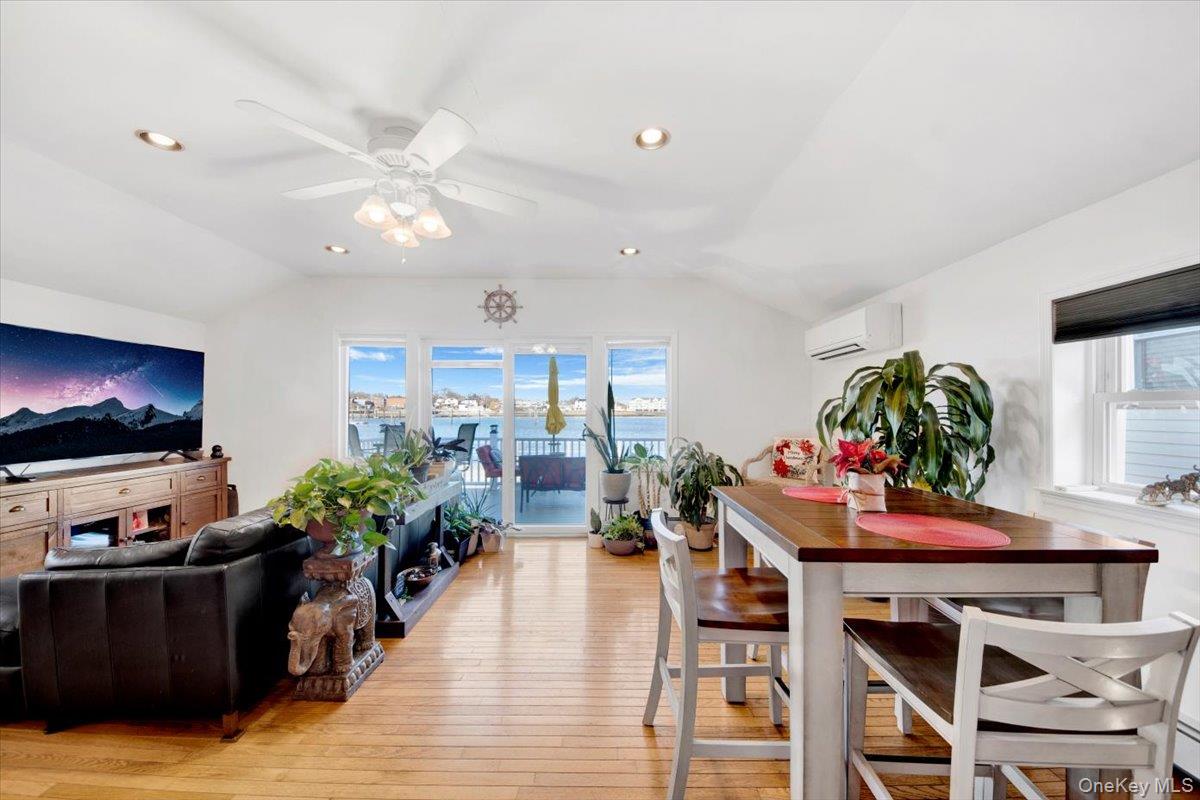 6 Edgewater Park # 6D, Bronx, NY 10465