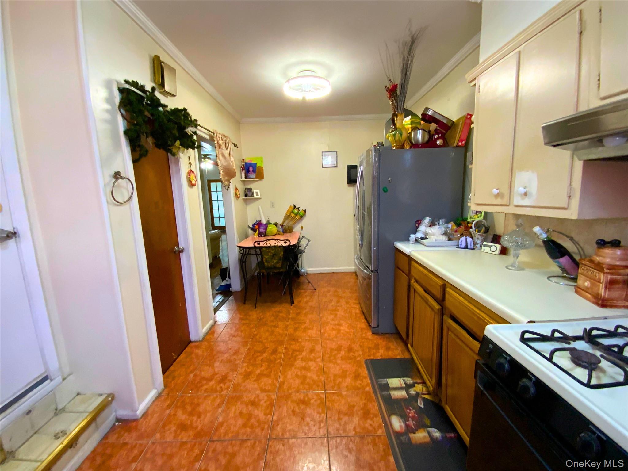 552 Beach 68th Street, Arverne, NY 11692