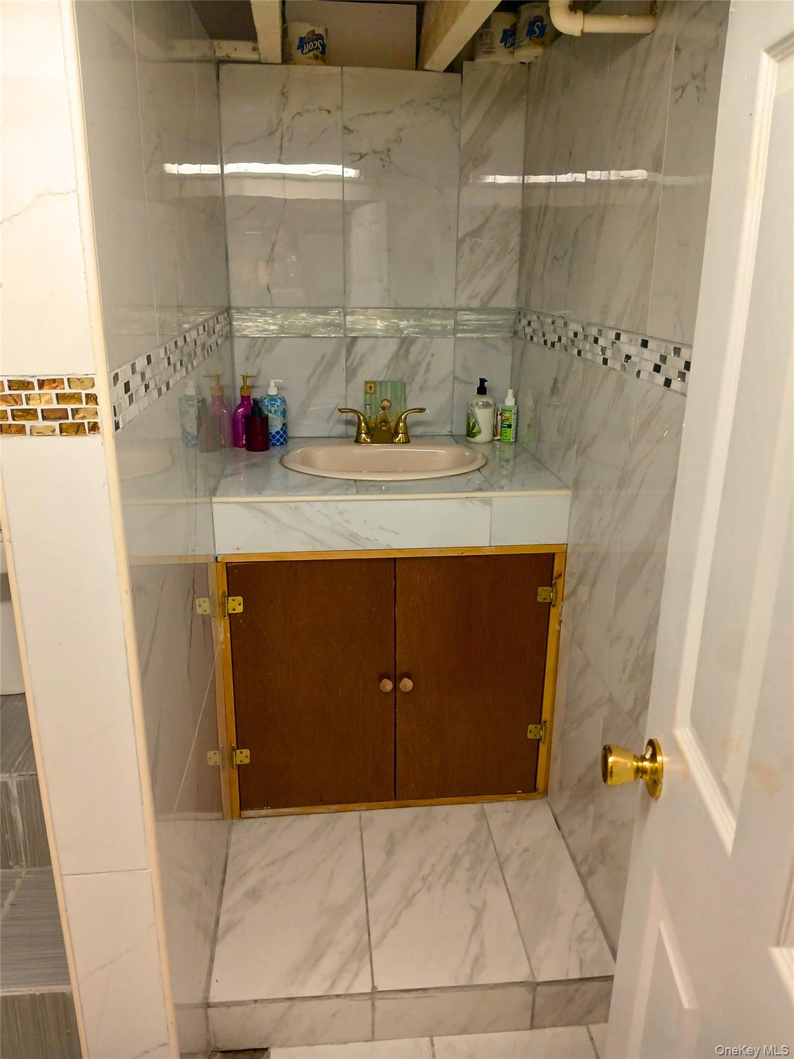 552 Beach 68th Street, Arverne, NY 11692