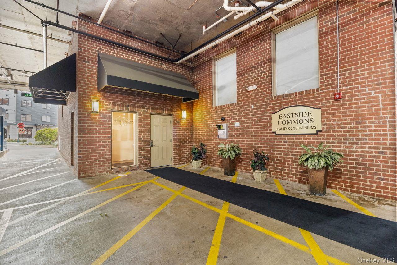 850 E Main Street # 322, Stamford, CT 06902