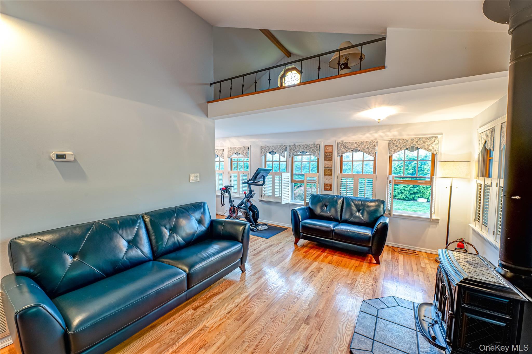 190 Academy Street, Bayport, NY 11705