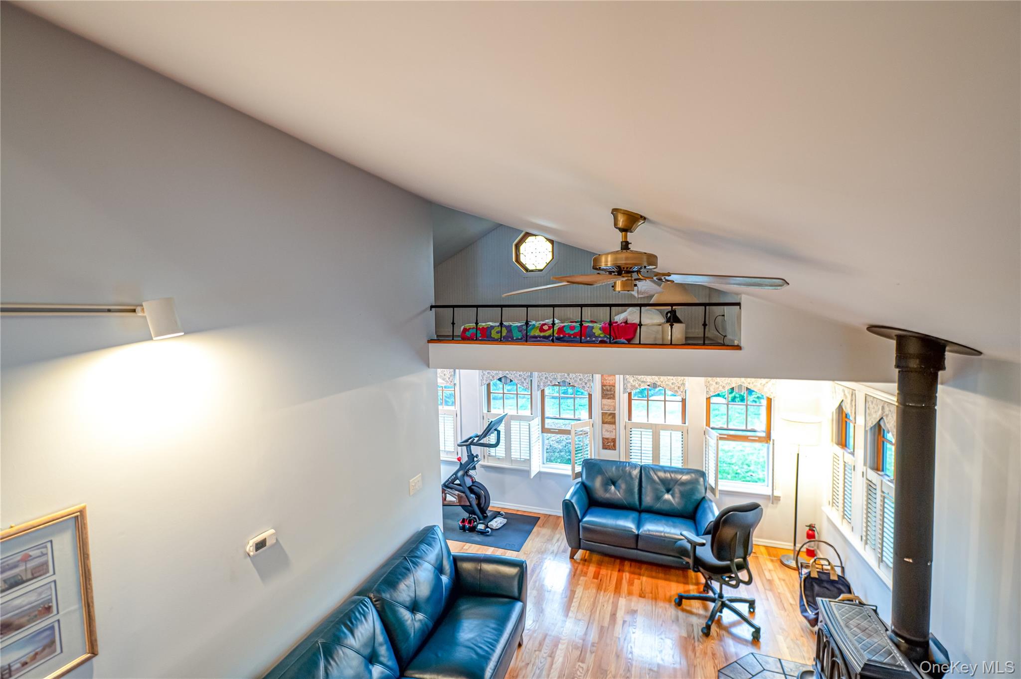 190 Academy Street, Bayport, NY 11705