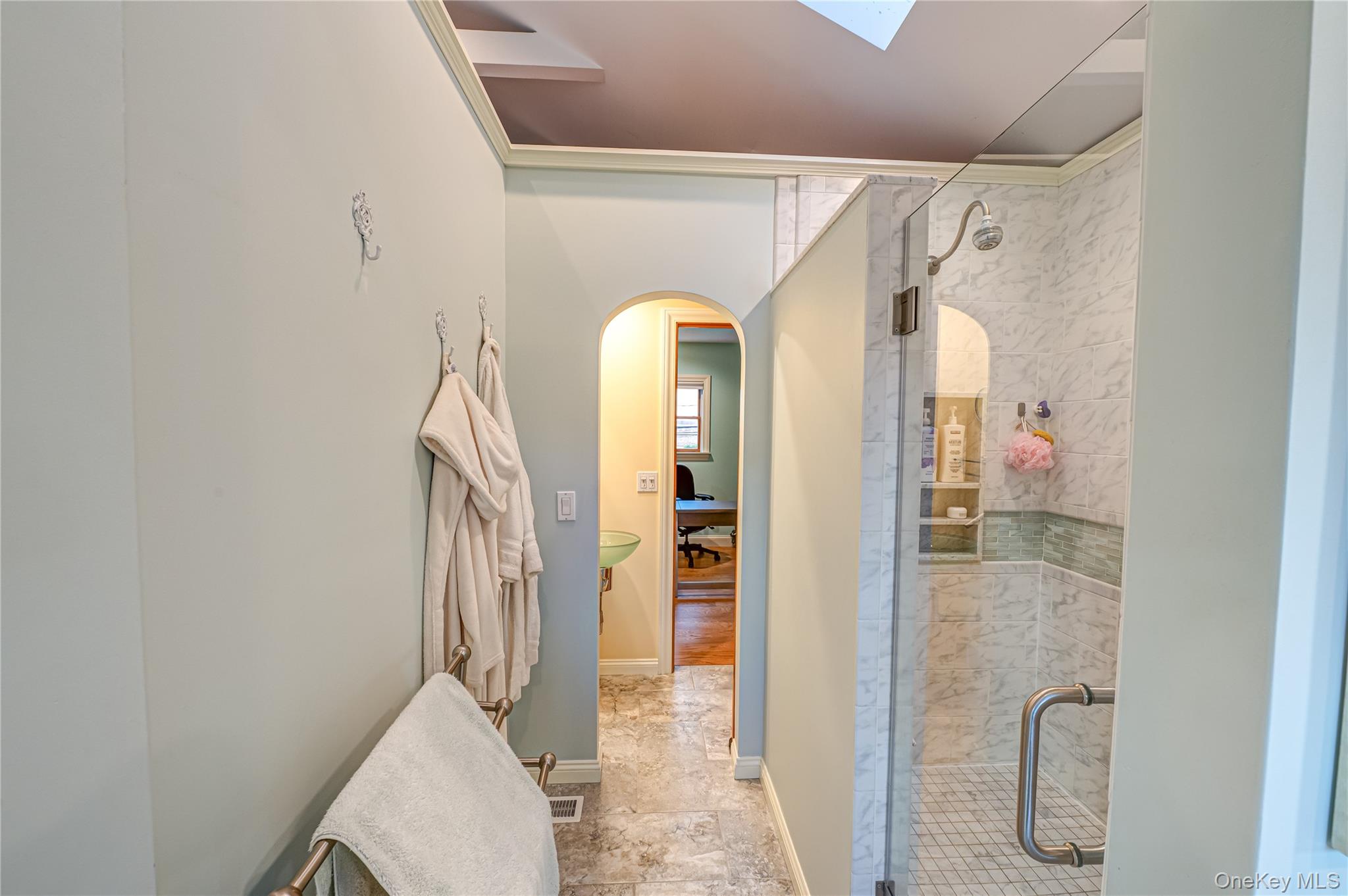 190 Academy Street, Bayport, NY 11705