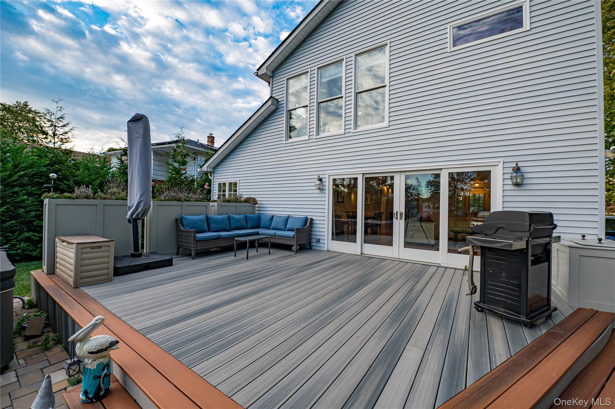 190 Academy Street, Bayport, NY 11705