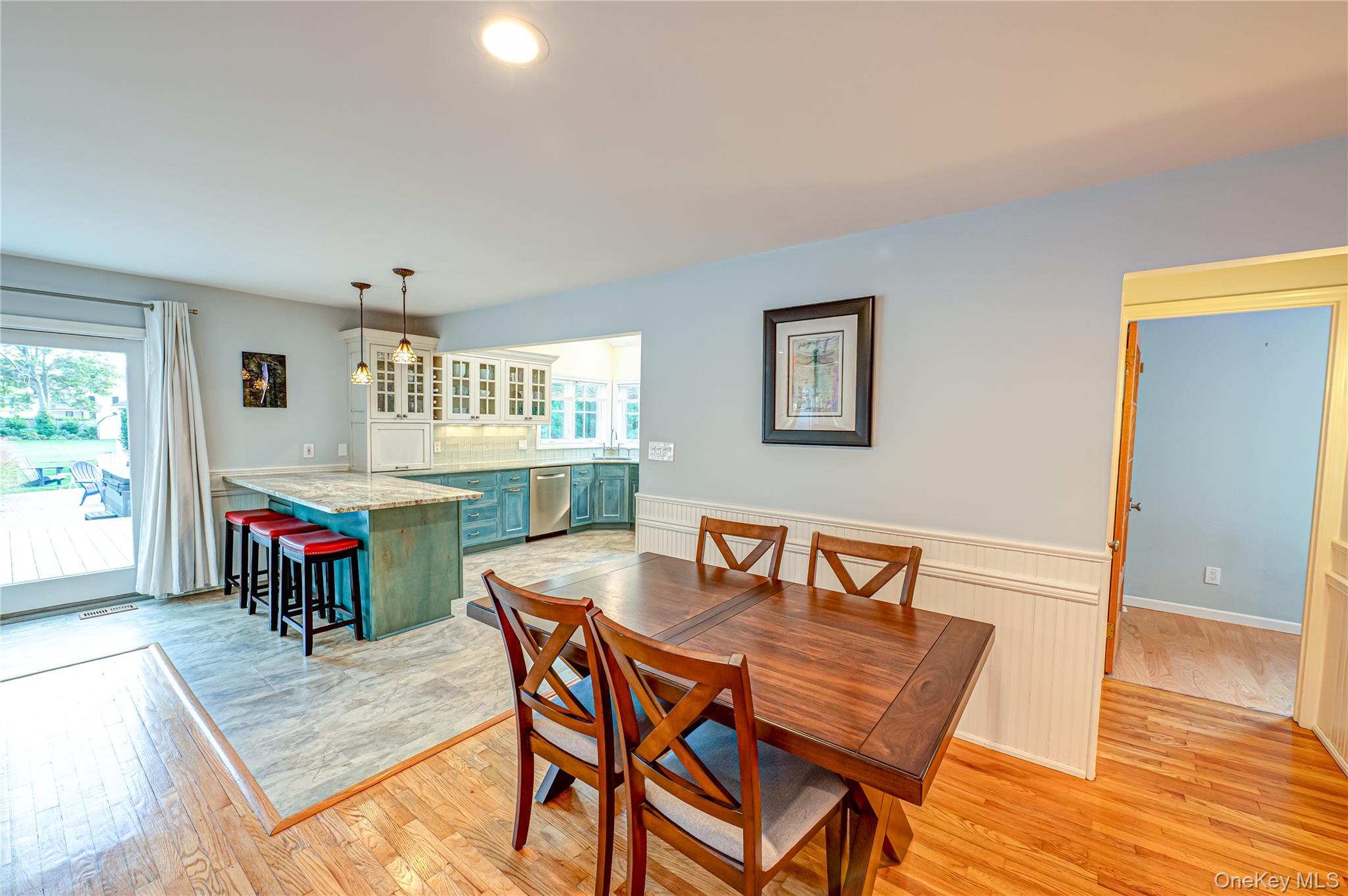 190 Academy Street, Bayport, NY 11705