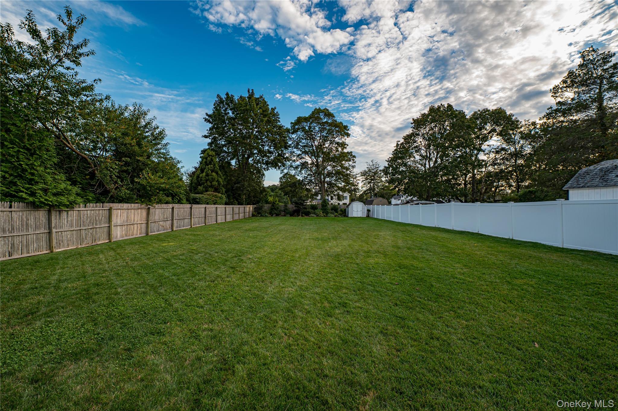 190 Academy Street, Bayport, NY 11705