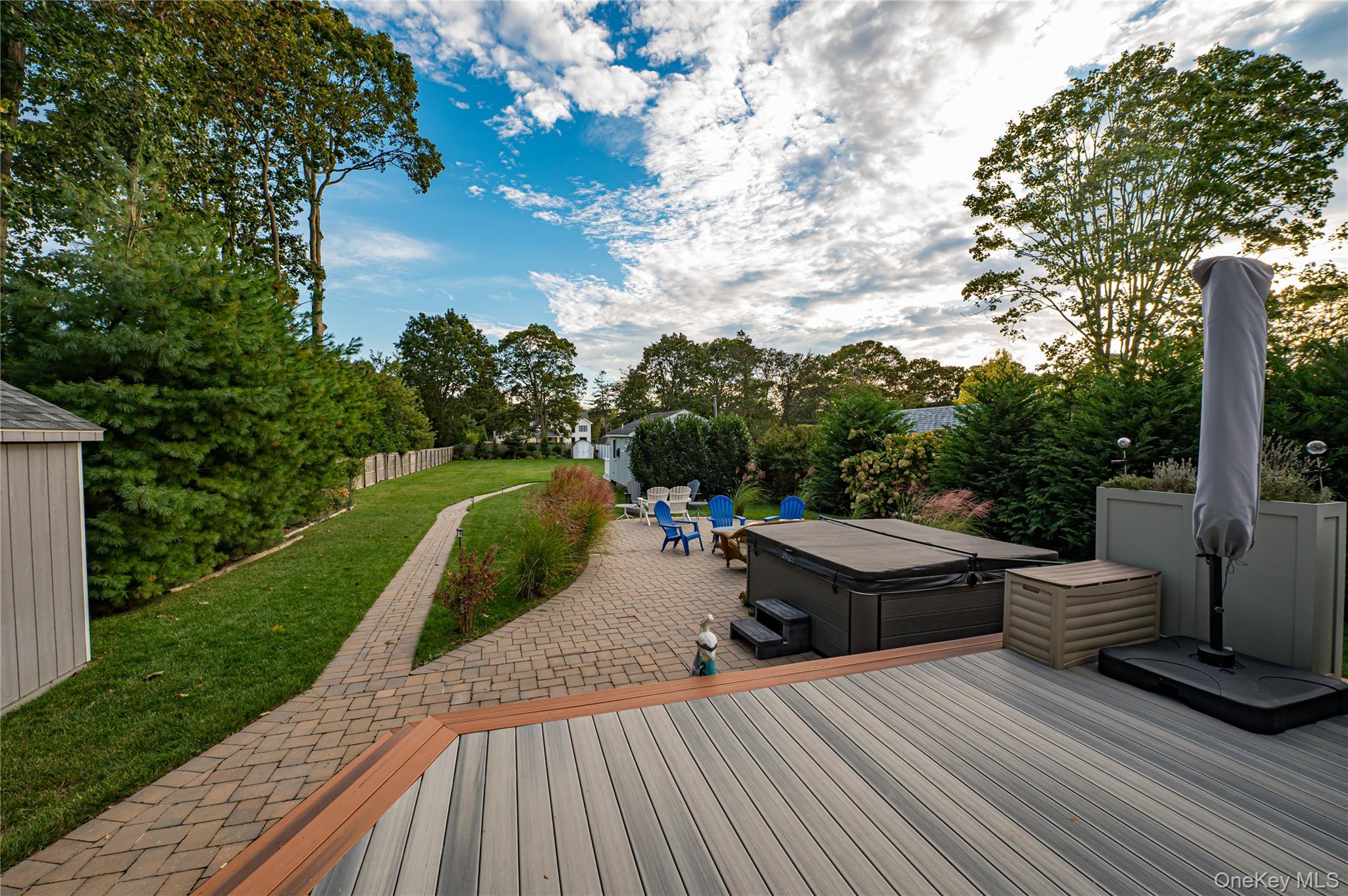 190 Academy Street, Bayport, NY 11705