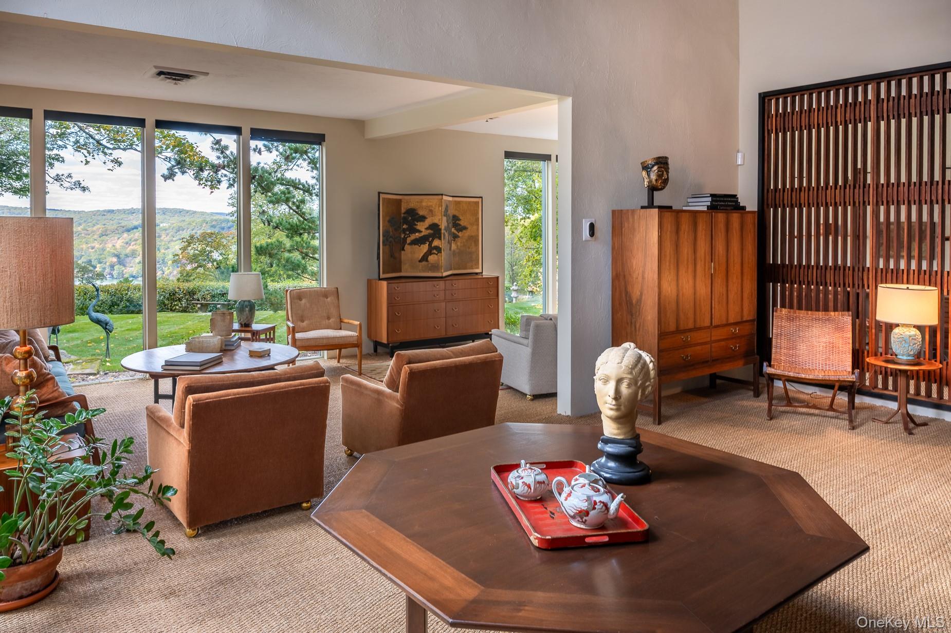 62 Circuit Road, Tuxedo Park, NY 10987