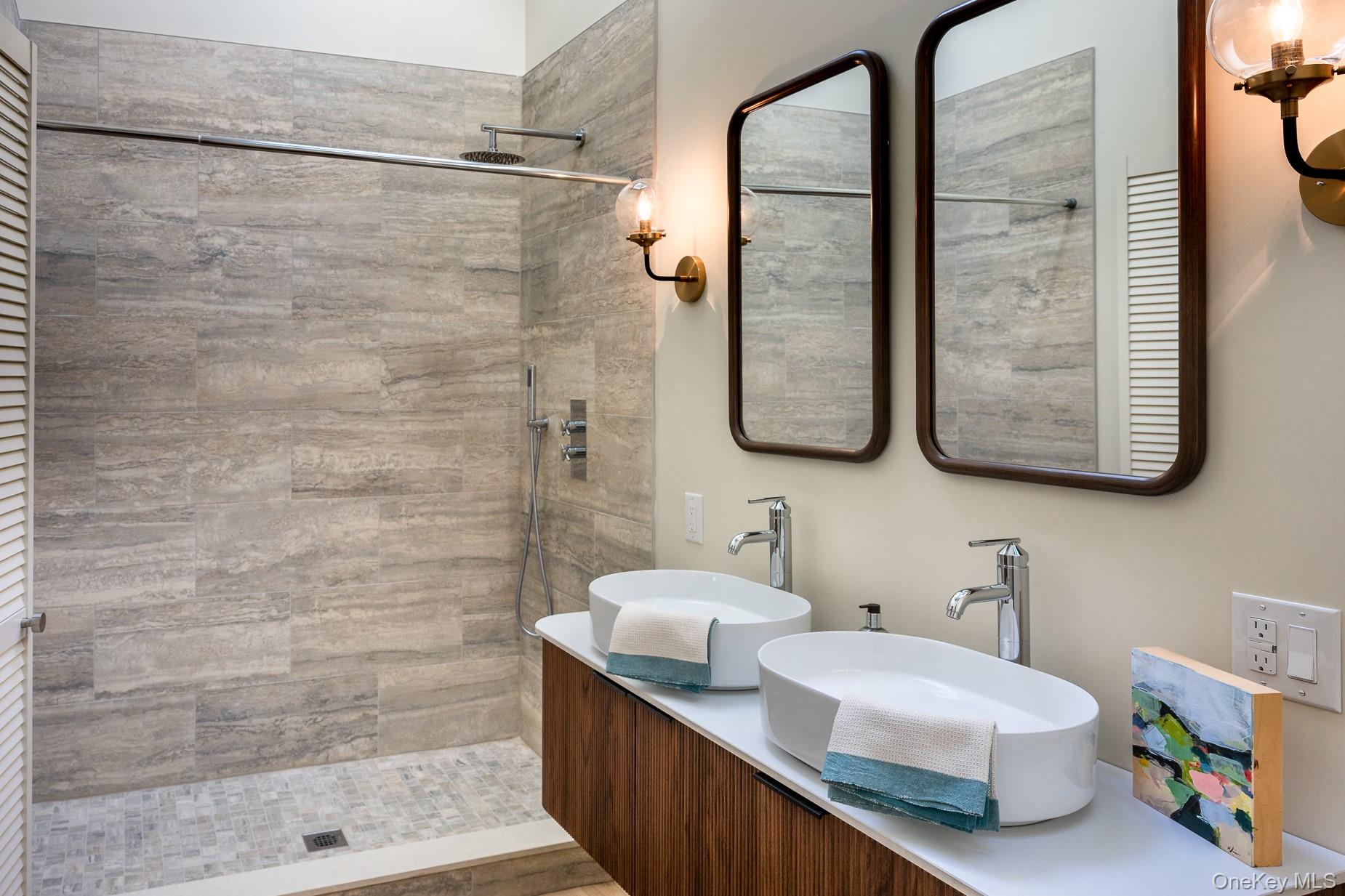 62 Circuit Road, Tuxedo Park, NY 10987