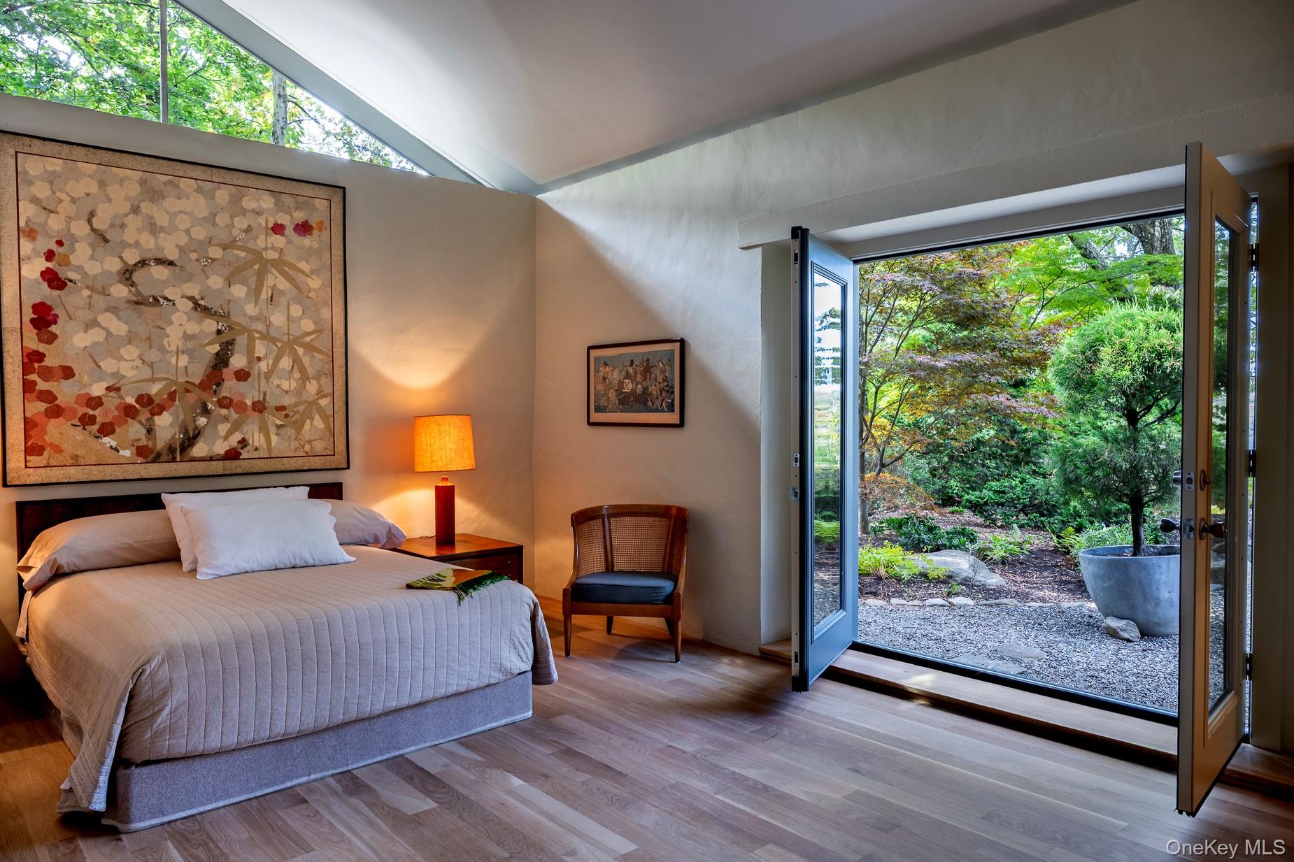 62 Circuit Road, Tuxedo Park, NY 10987