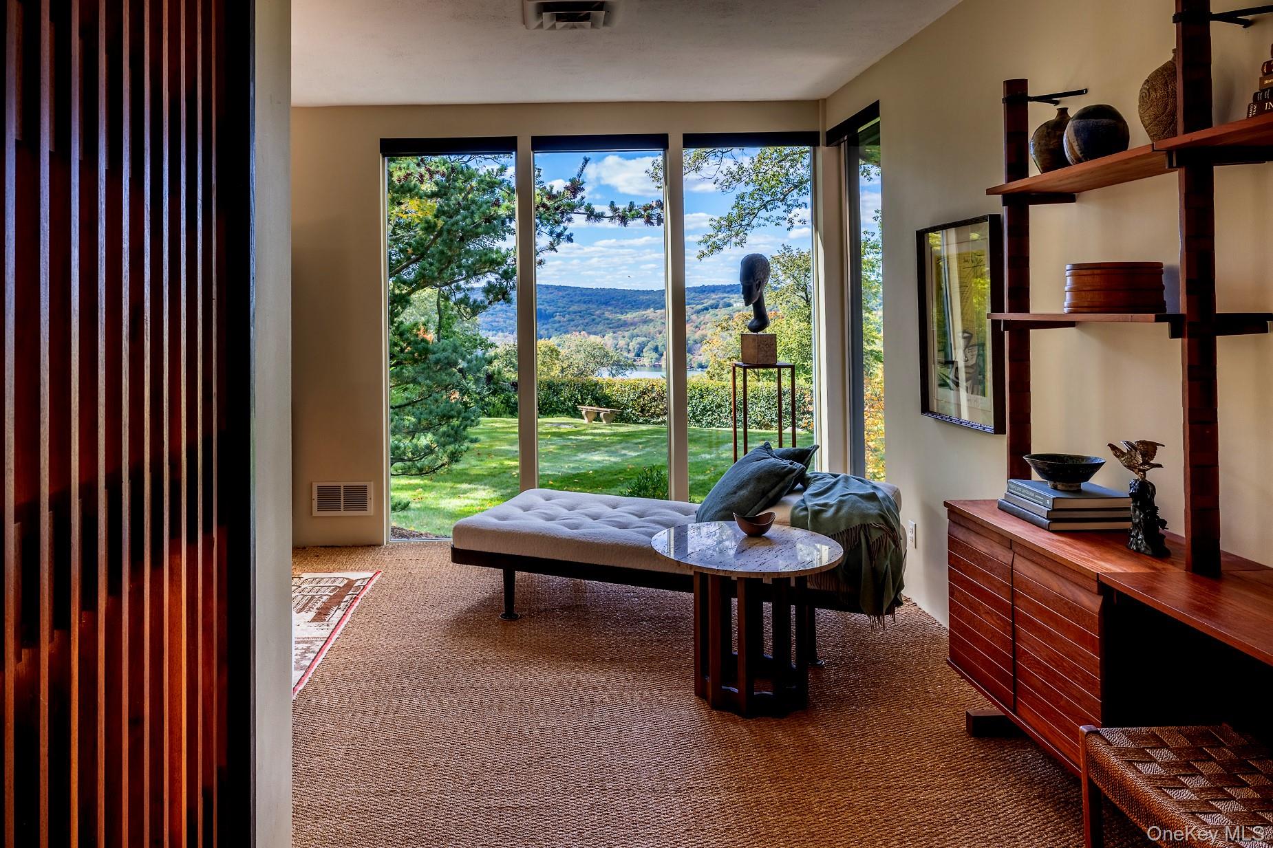 62 Circuit Road, Tuxedo Park, NY 10987