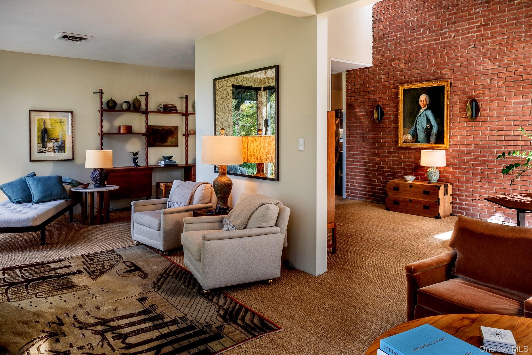 62 Circuit Road, Tuxedo Park, NY 10987