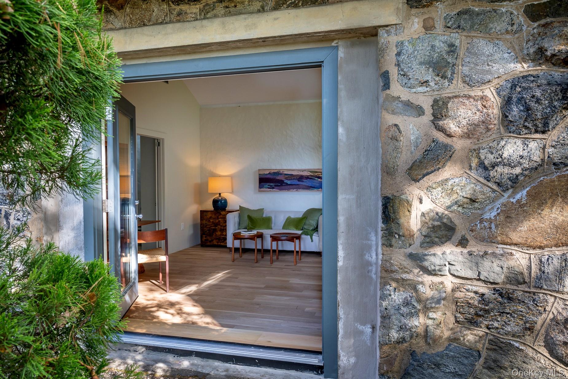 62 Circuit Road, Tuxedo Park, NY 10987