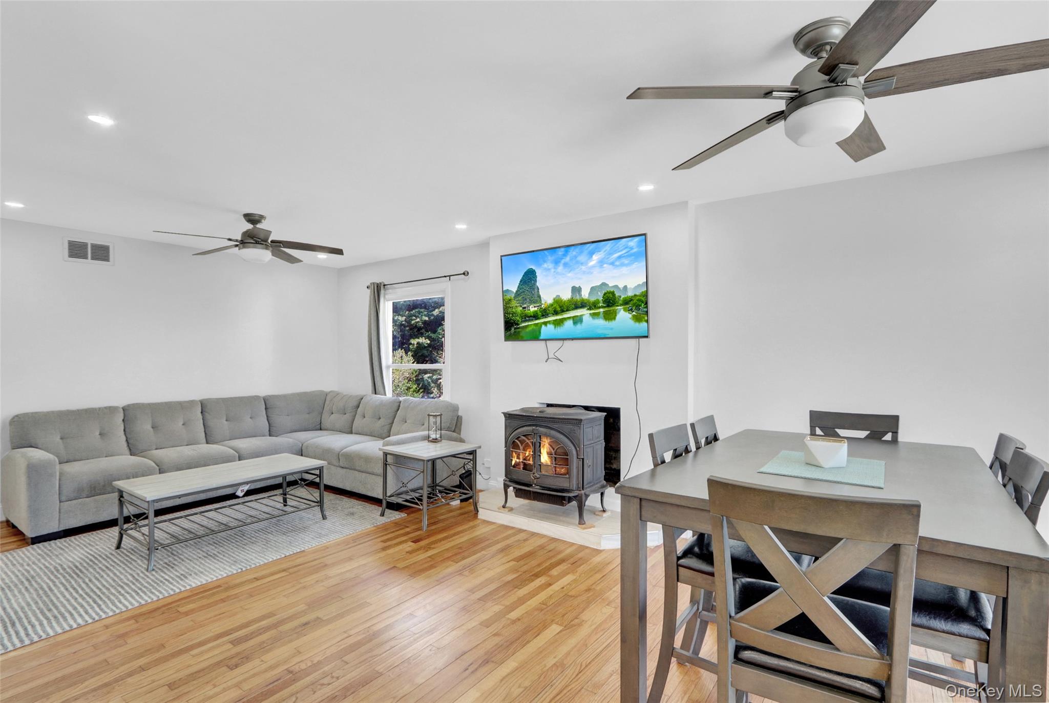 25 Wildwood Road, Rocky Point, NY 11778