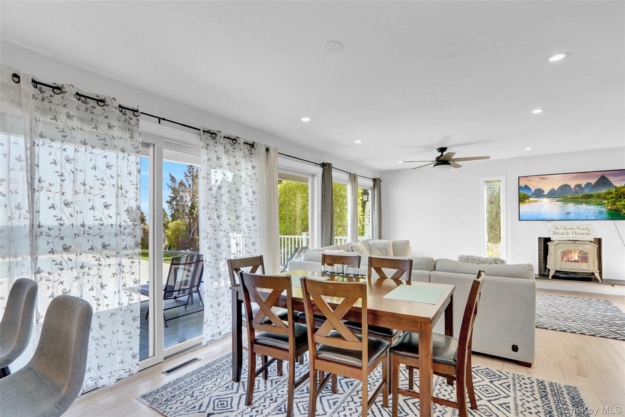 25 Wildwood Road, Rocky Point, NY 11778