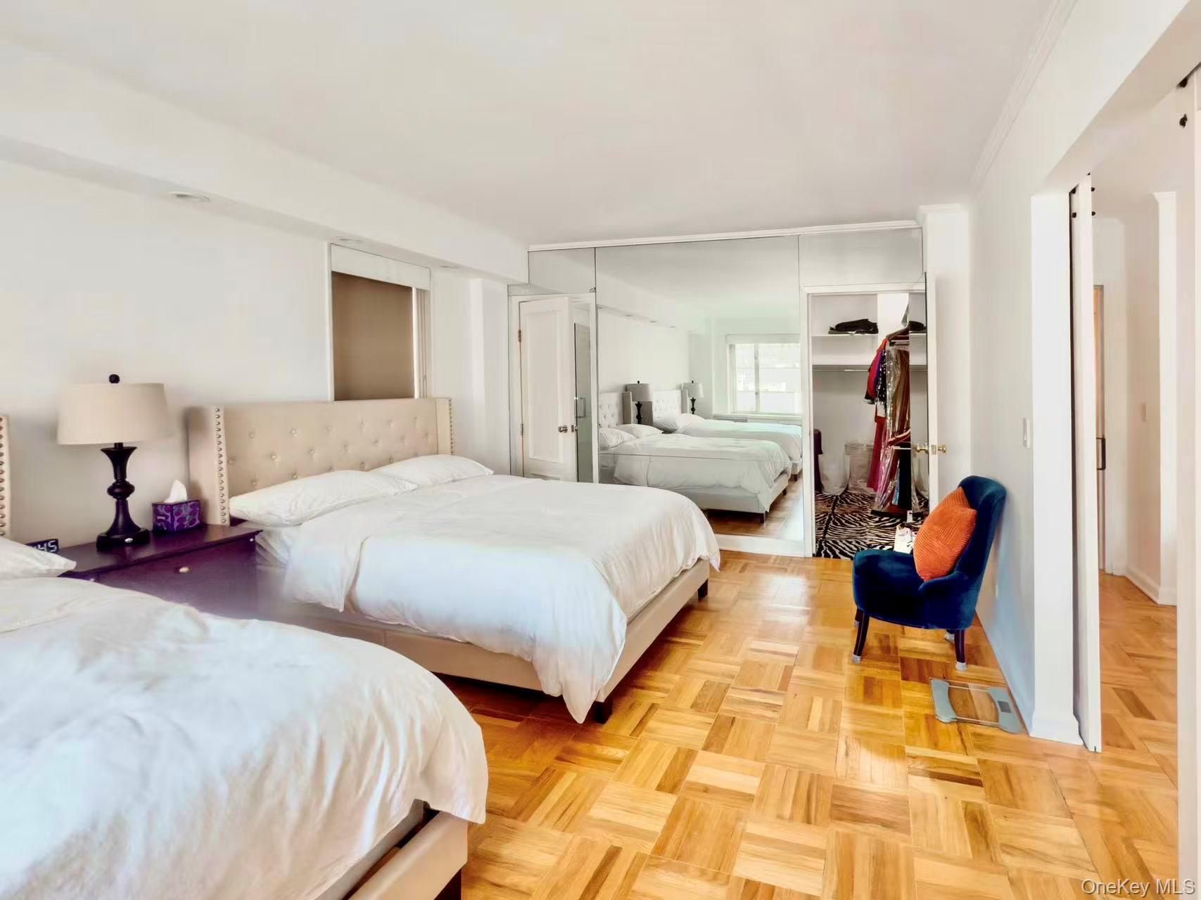 166 E 63 Street # 10C, New York (Manhattan), NY 10065