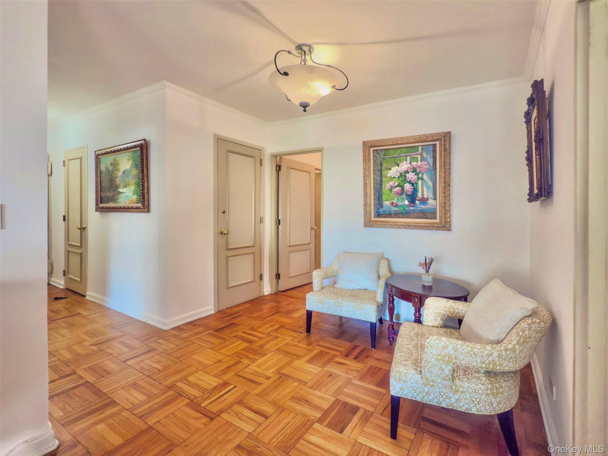 166 E 63 Street # 10C, New York (Manhattan), NY 10065