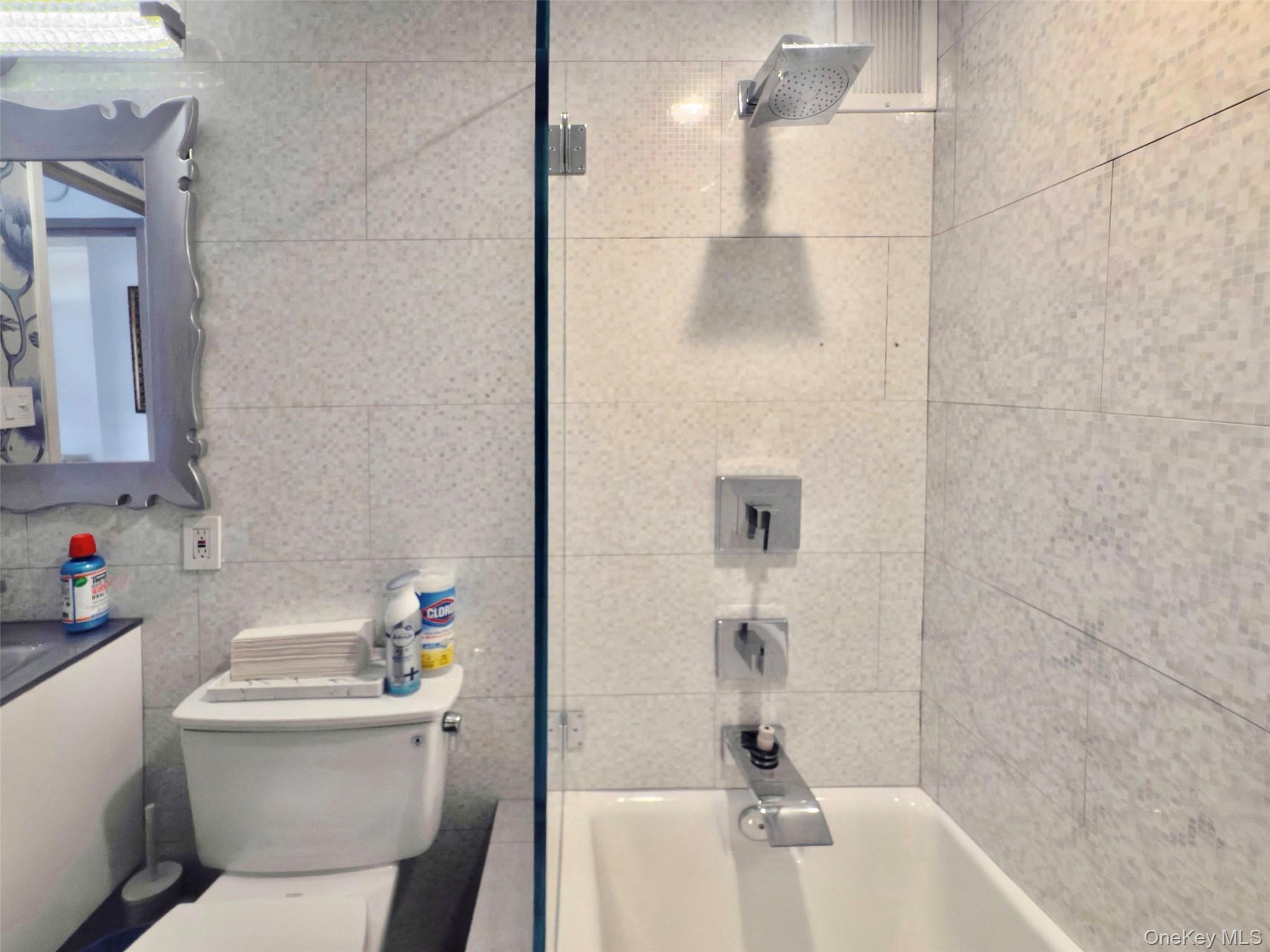 166 E 63 Street # 10C, New York (Manhattan), NY 10065