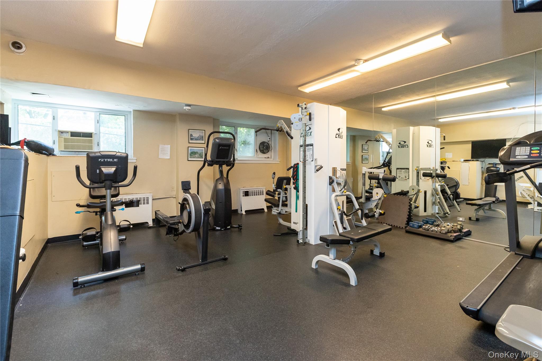 5355 Henry Hudson Parkway # 6D, Bronx, NY 10471