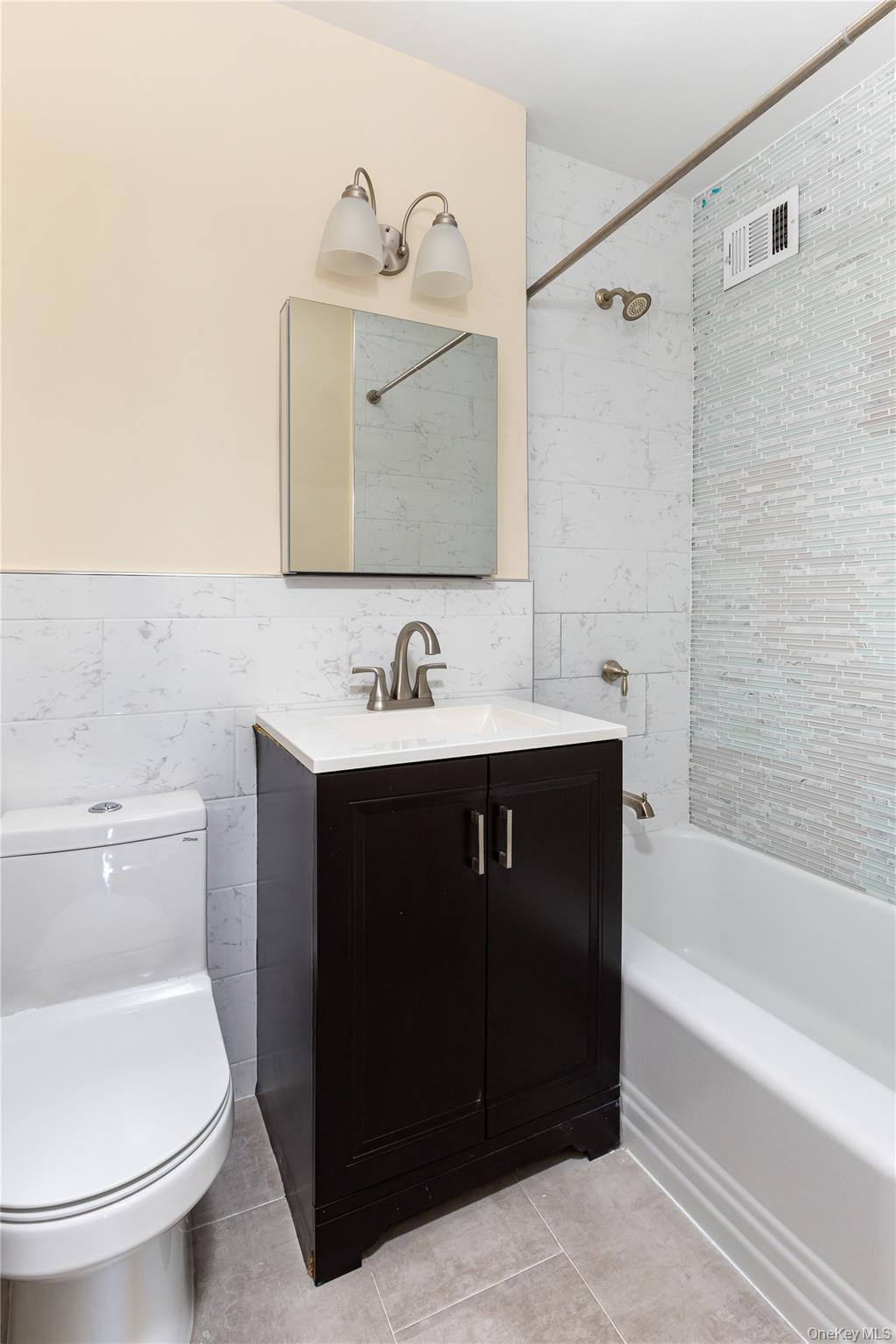 5355 Henry Hudson Parkway # 6D, Bronx, NY 10471