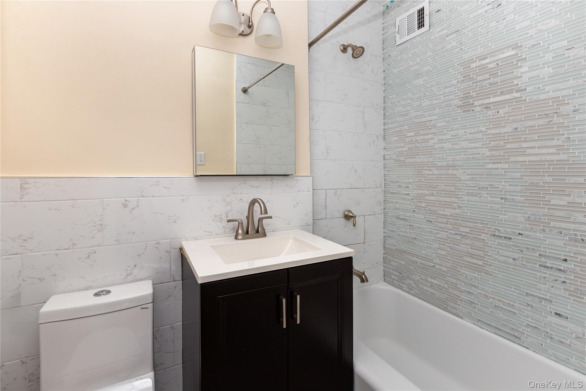 5355 Henry Hudson Parkway # 6D, Bronx, NY 10471