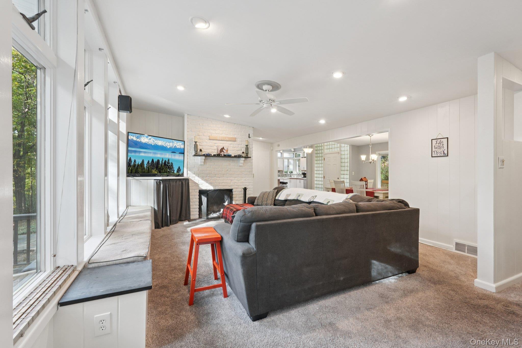 69 Woodland Road, Mahopac, NY 10541