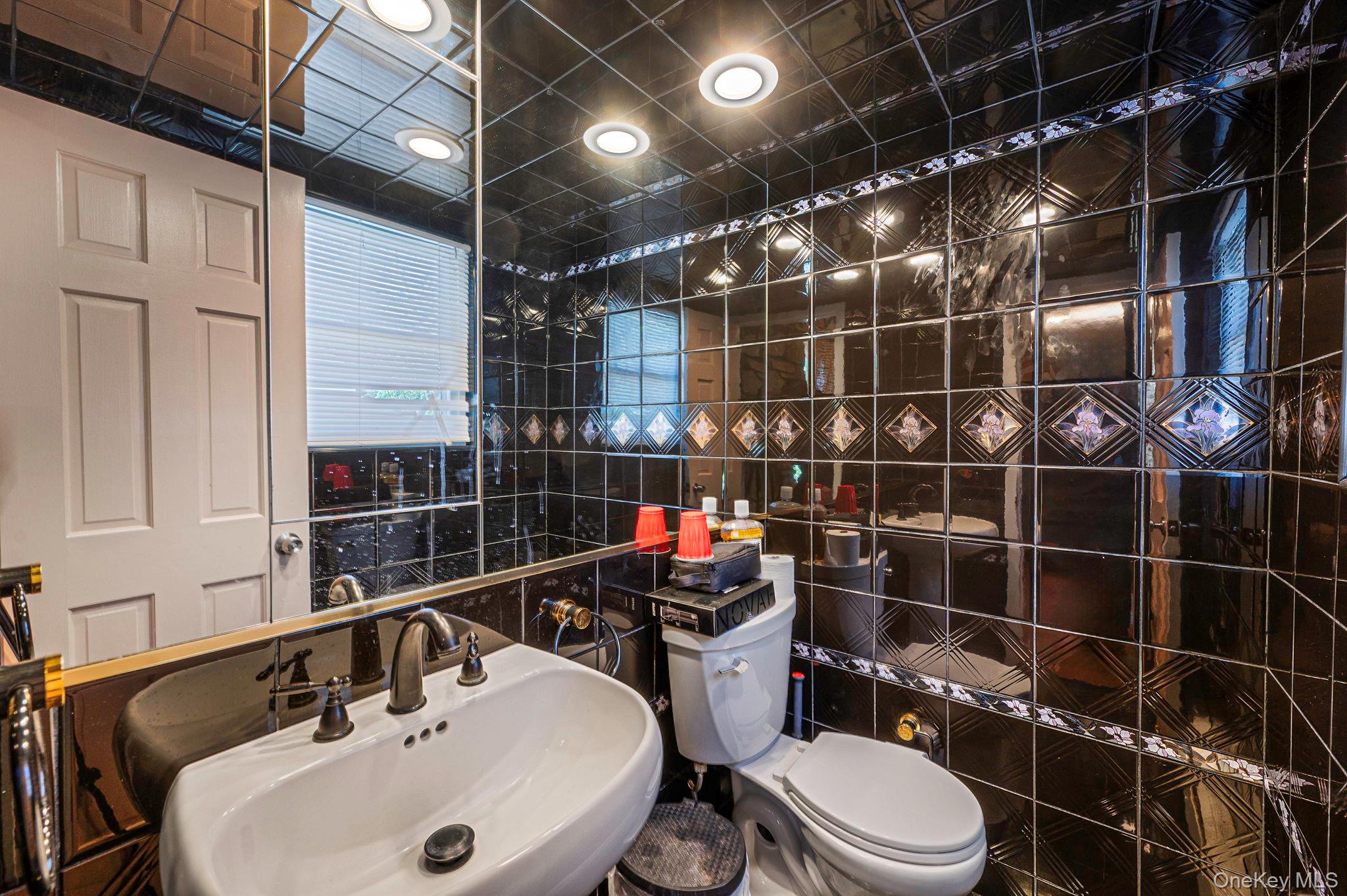 19 Dumond Place, Coram, NY 11727