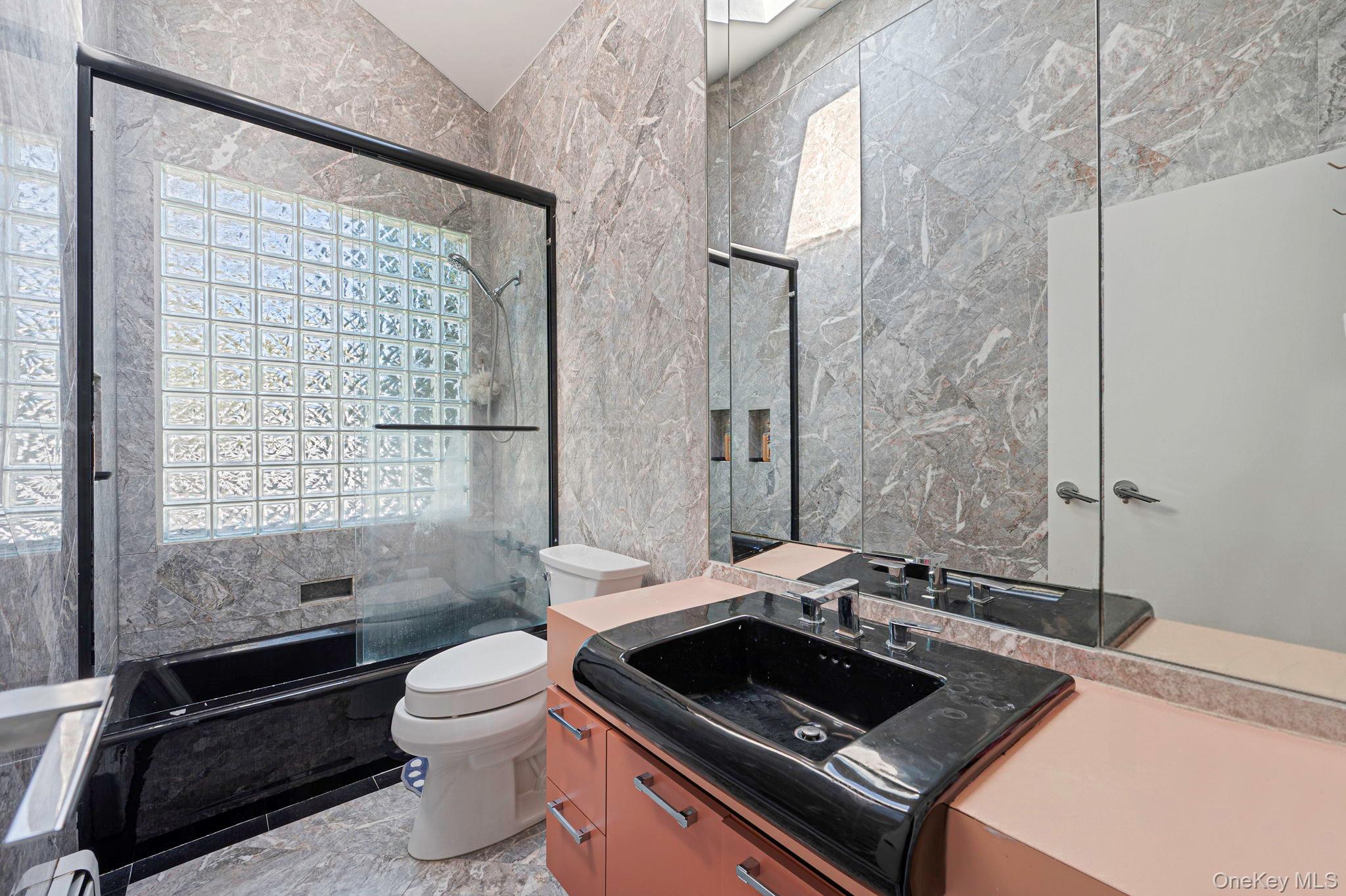 19 Dumond Place, Coram, NY 11727