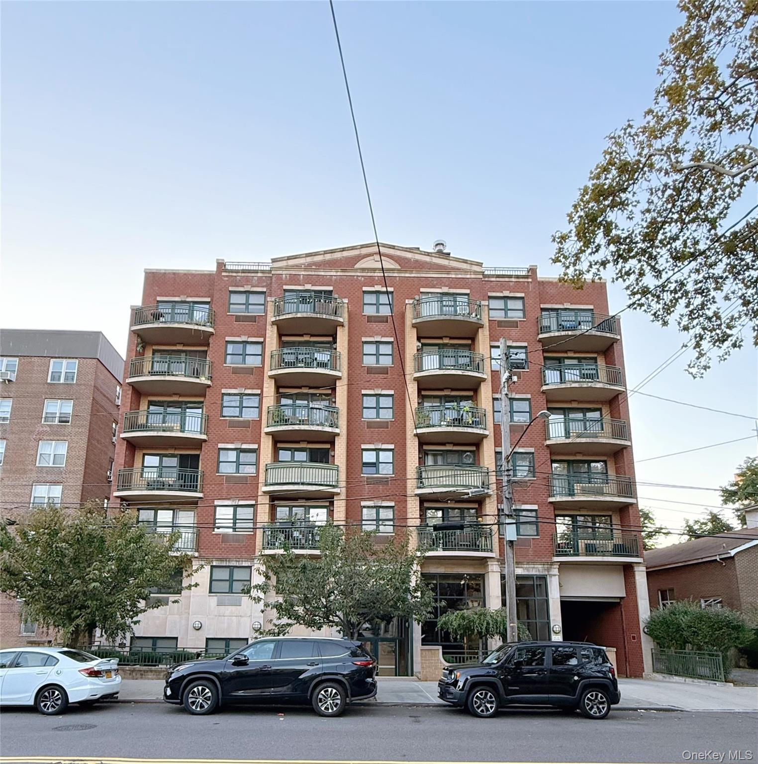 14341 84th Drive # 6E, Jamaica, NY 11435