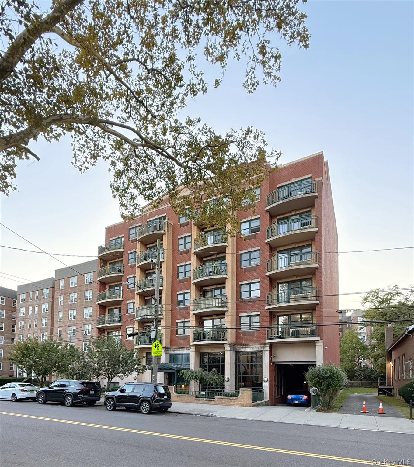 14341 84th Drive # 6E, Jamaica, NY 11435