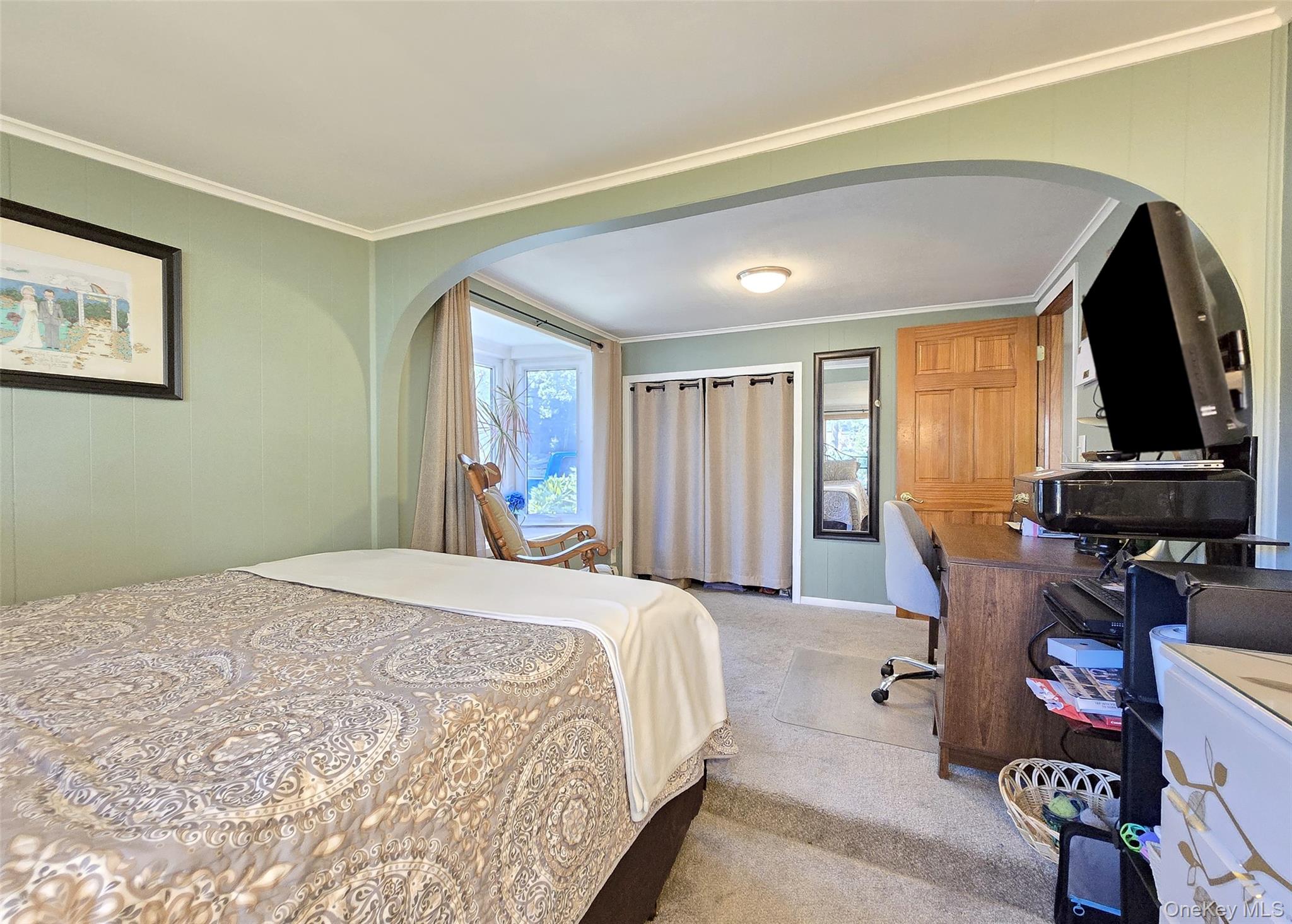 3 Broadway, Ronkonkoma, NY 11779