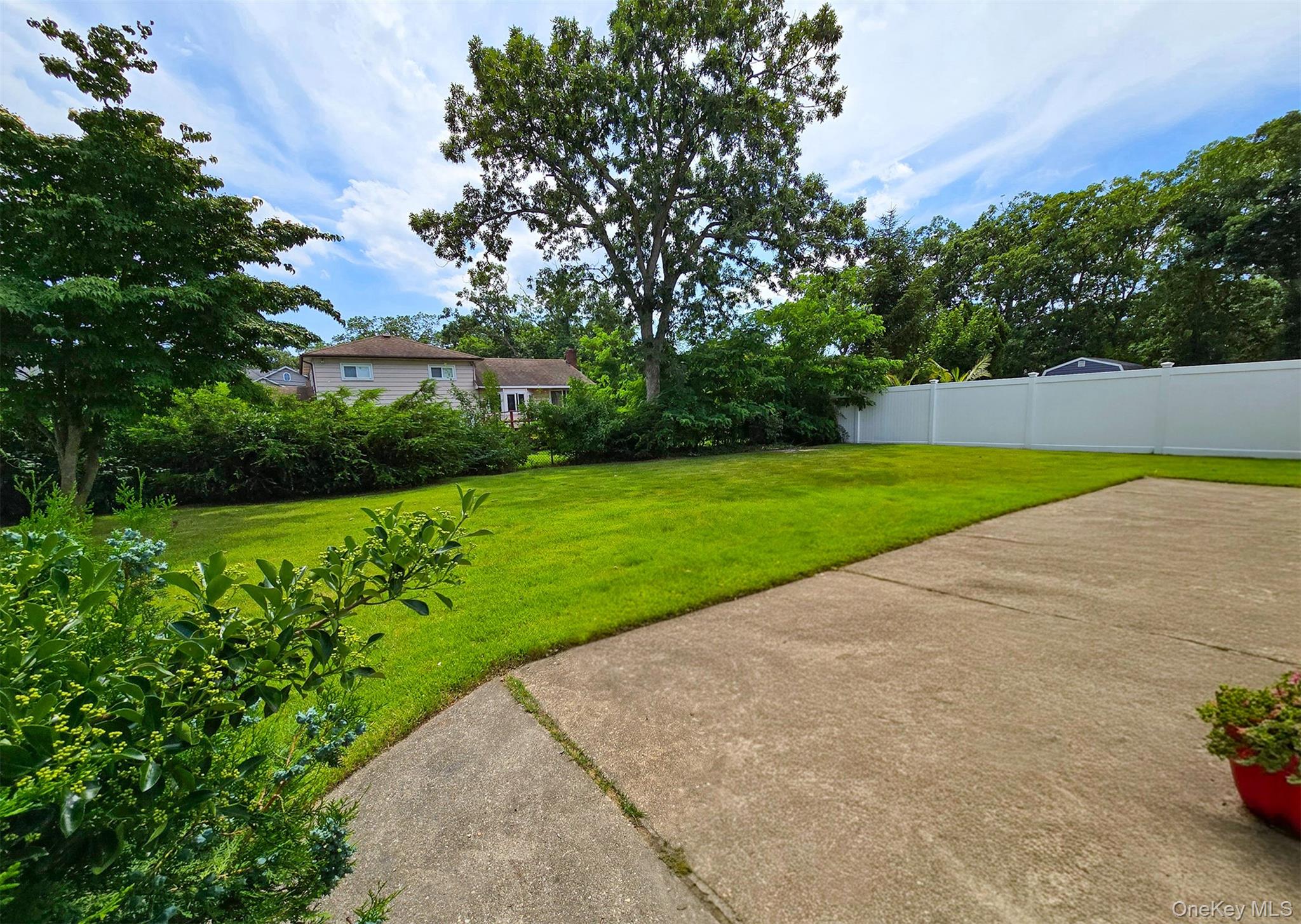 109 North Drive, Massapequa, NY 11758