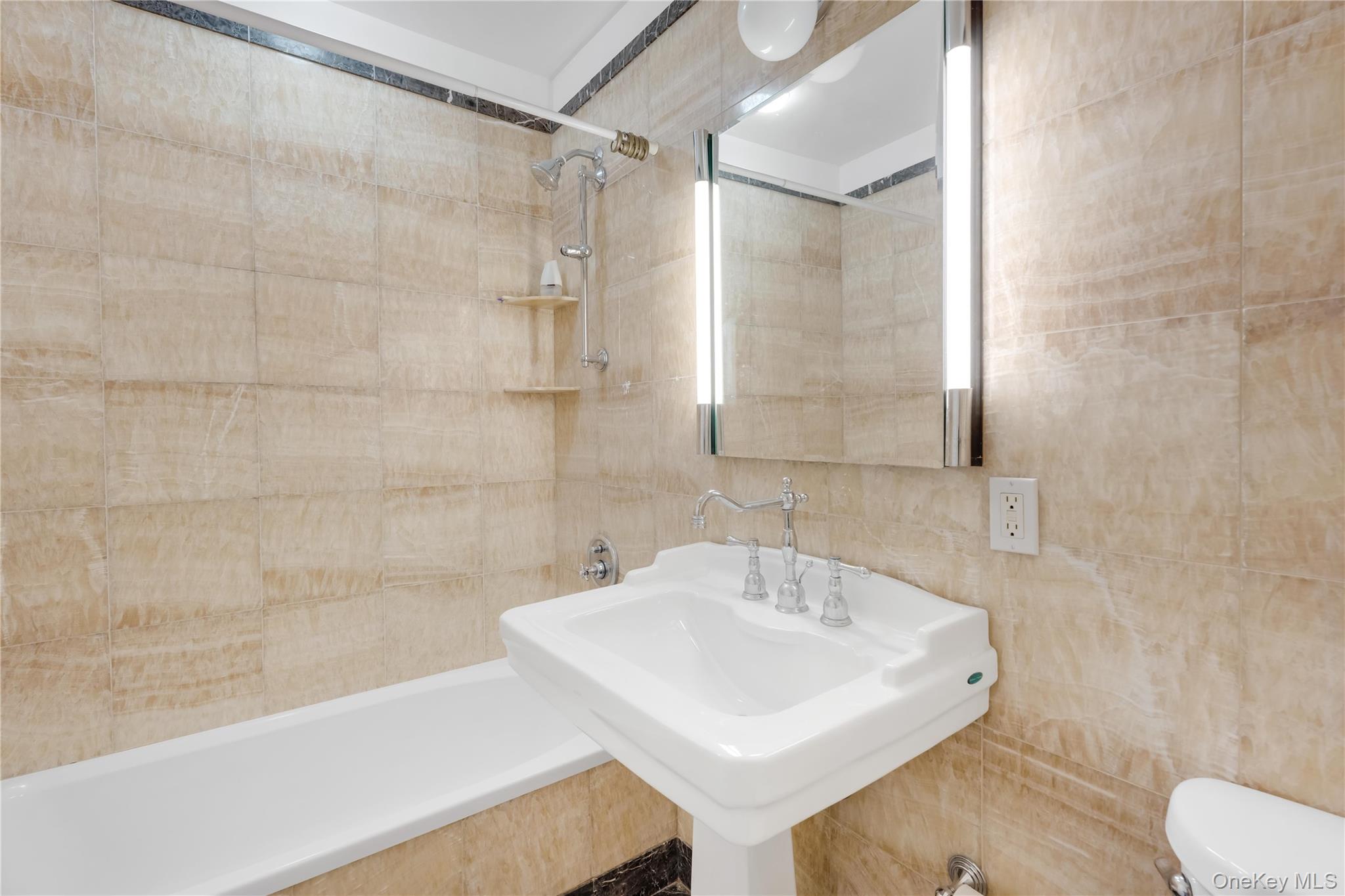 355 Kings Highway # 5C, Brooklyn, NY 11223