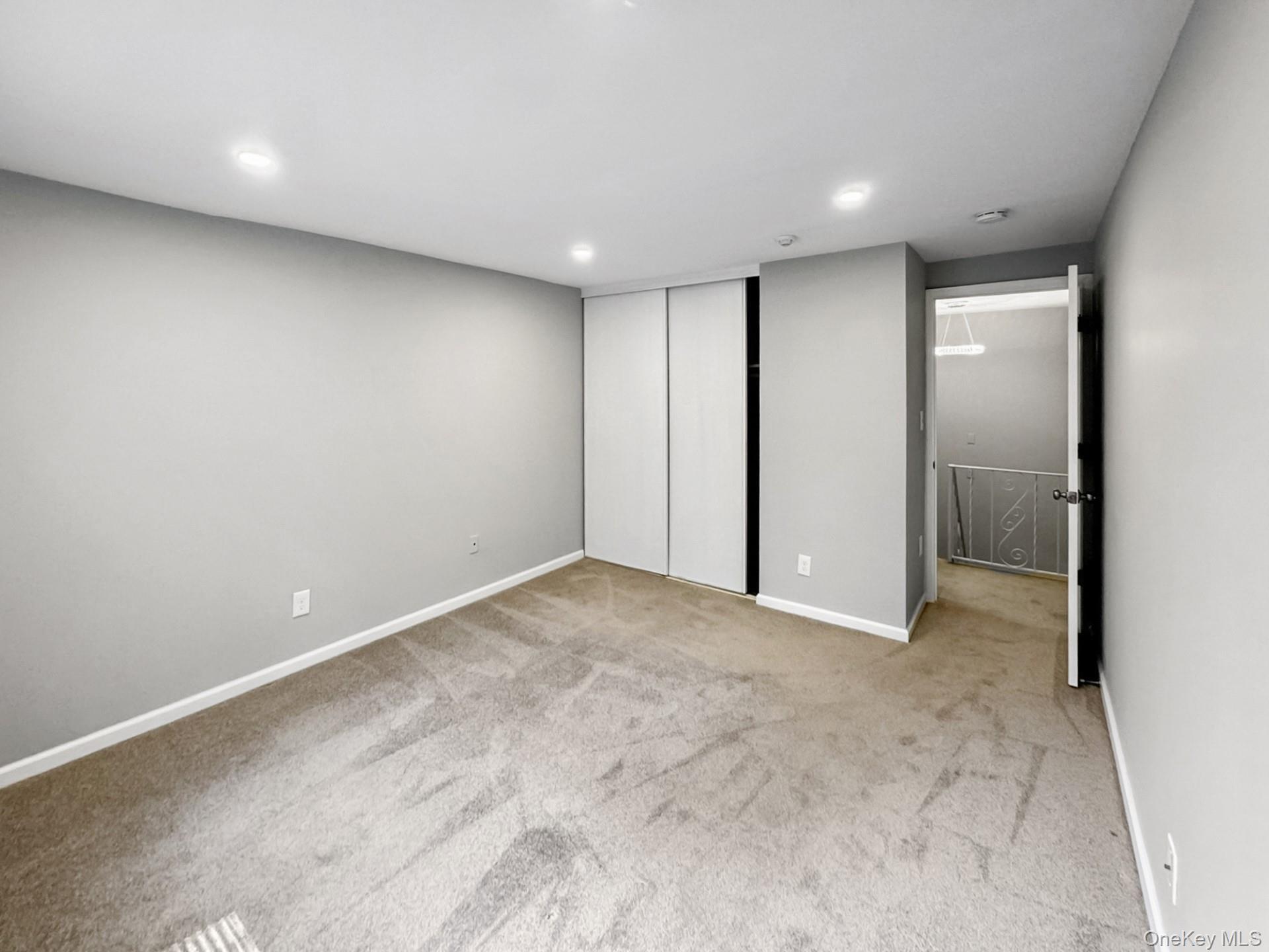 100 Glen Hollow Drive, Port Jefferson Station, NY 11776