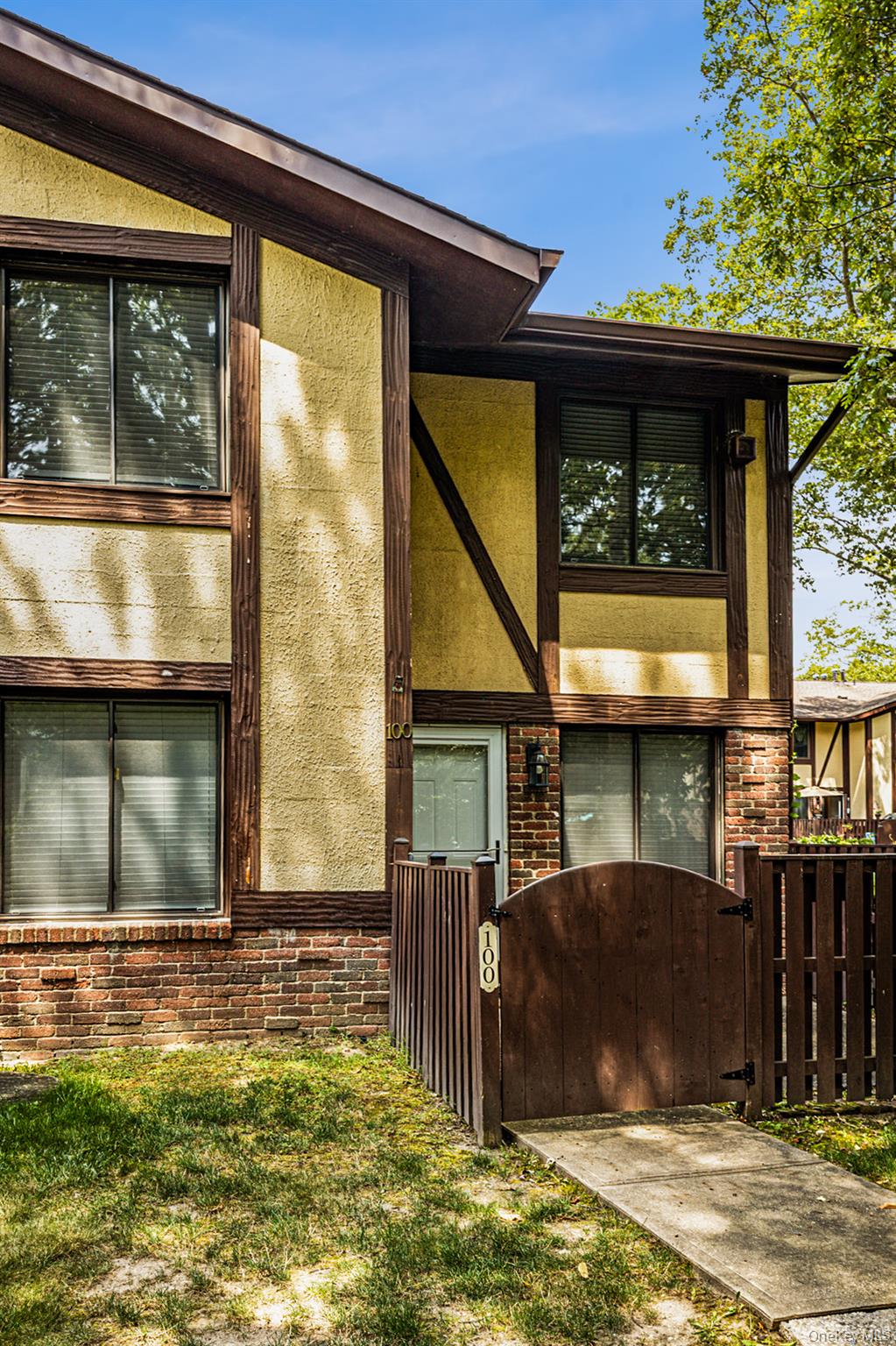 100 Glen Hollow Drive, Port Jefferson Station, NY 11776