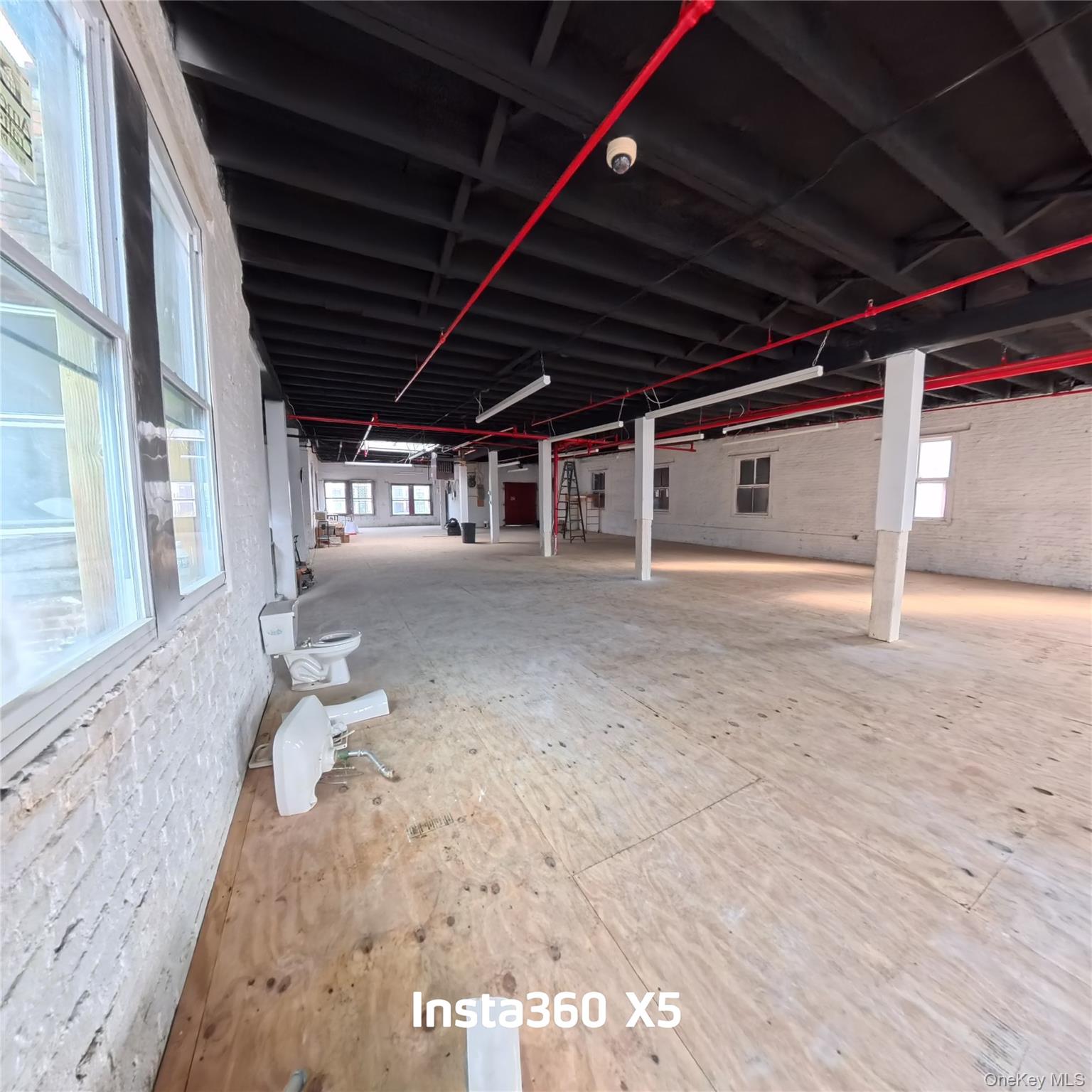 11 Canal Place, Bronx, NY 10451