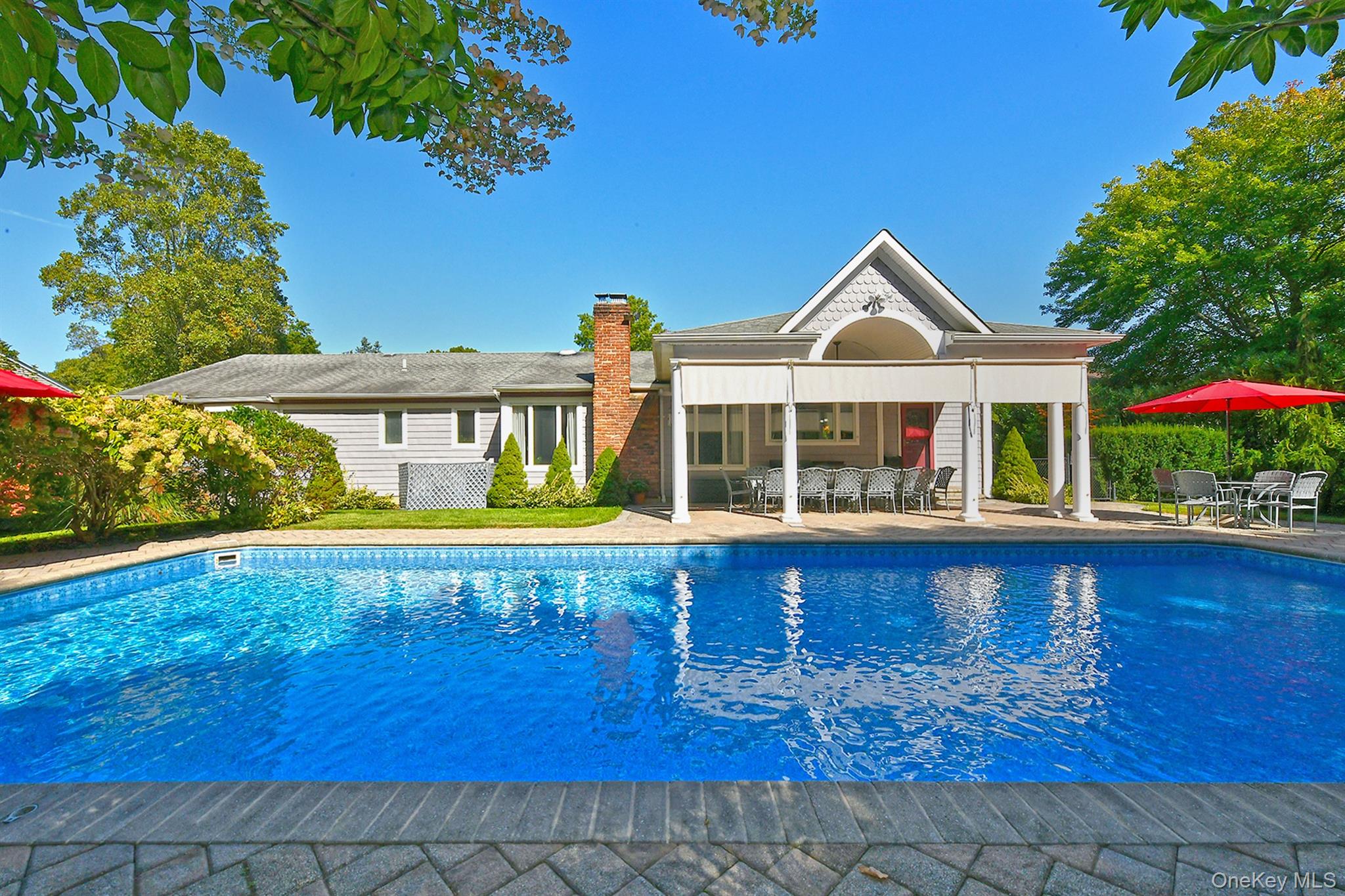 13 Green Knoll Court, Northport, NY 11768