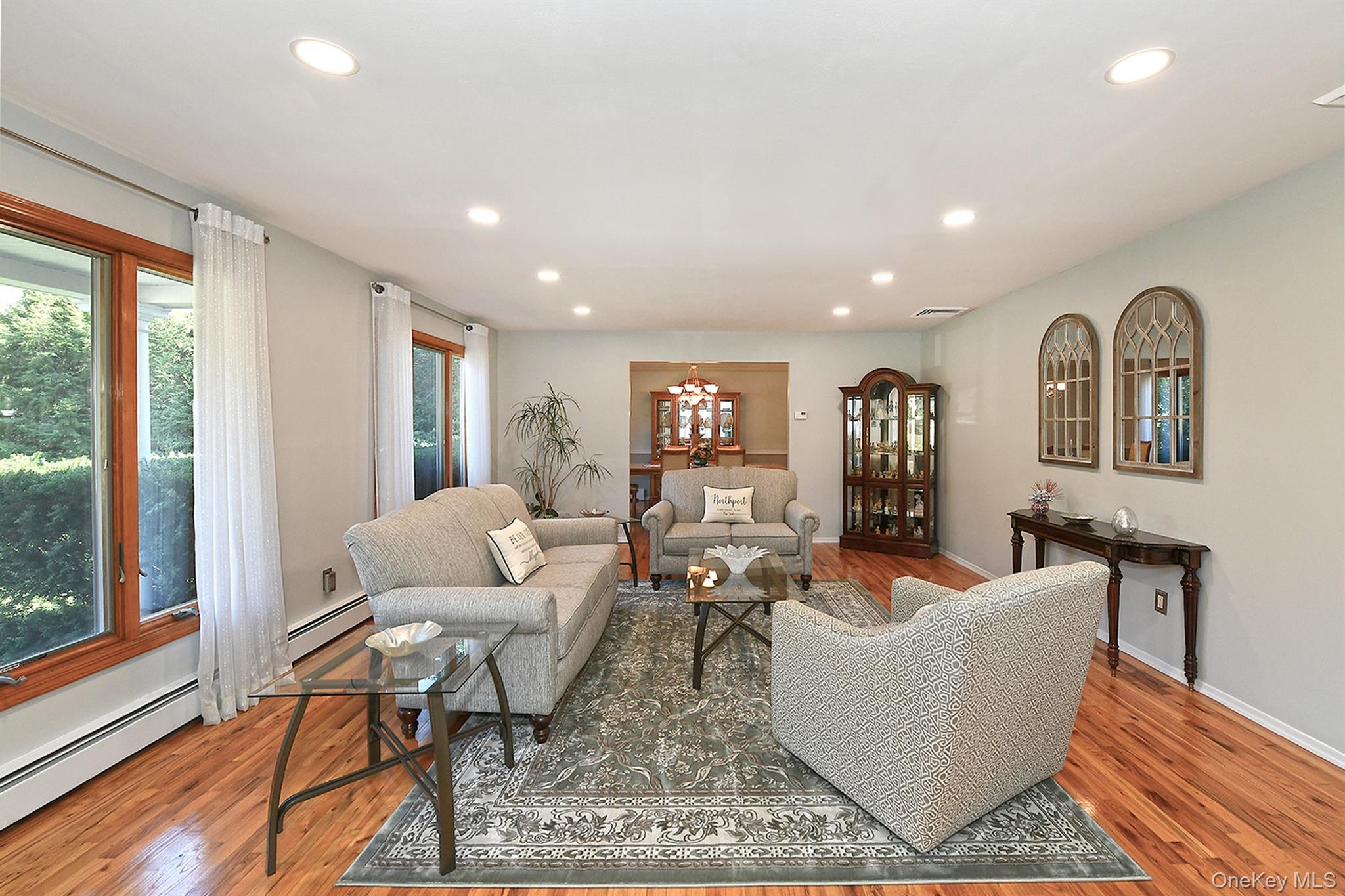 13 Green Knoll Court, Northport, NY 11768