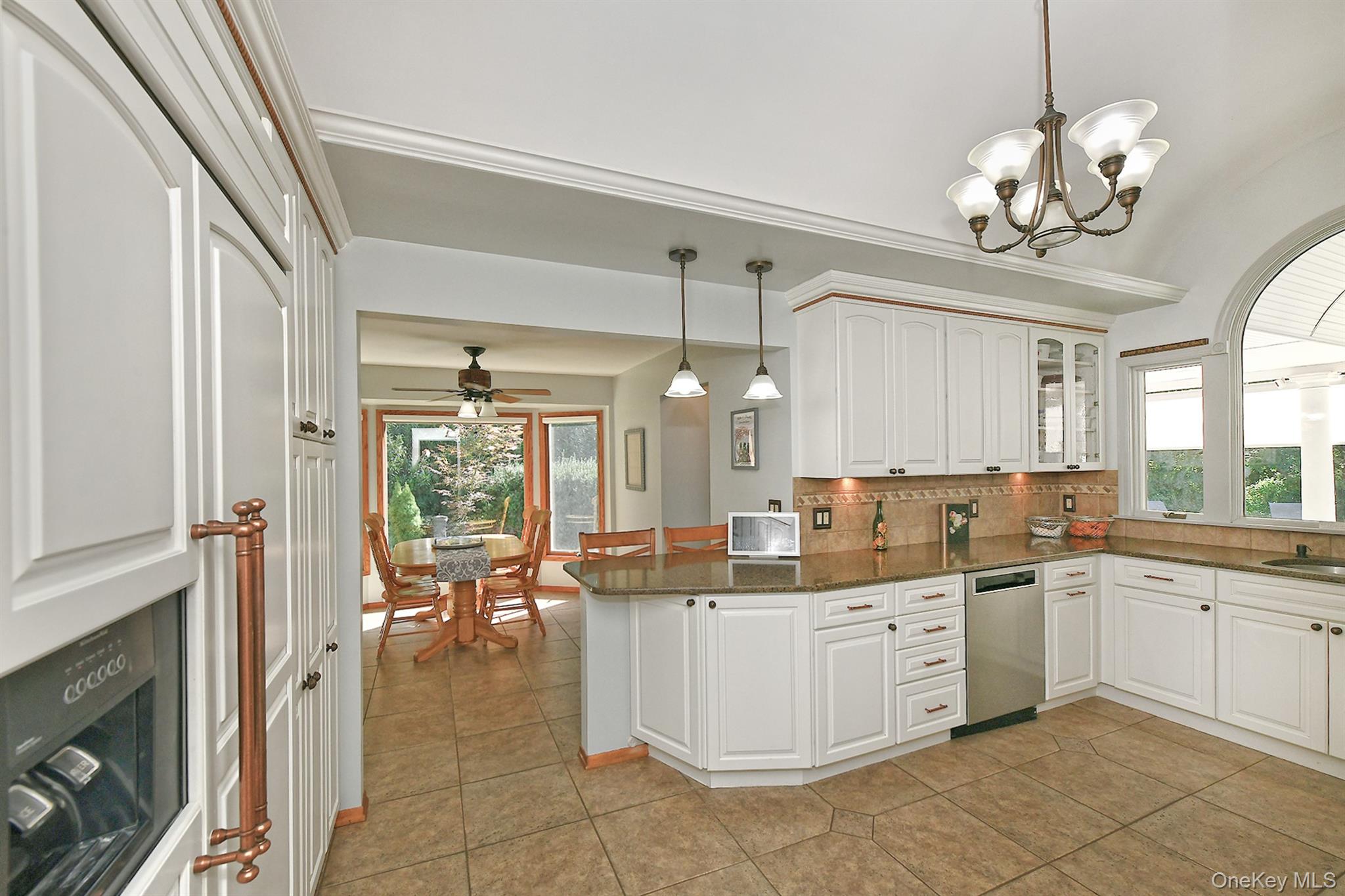 13 Green Knoll Court, Northport, NY 11768