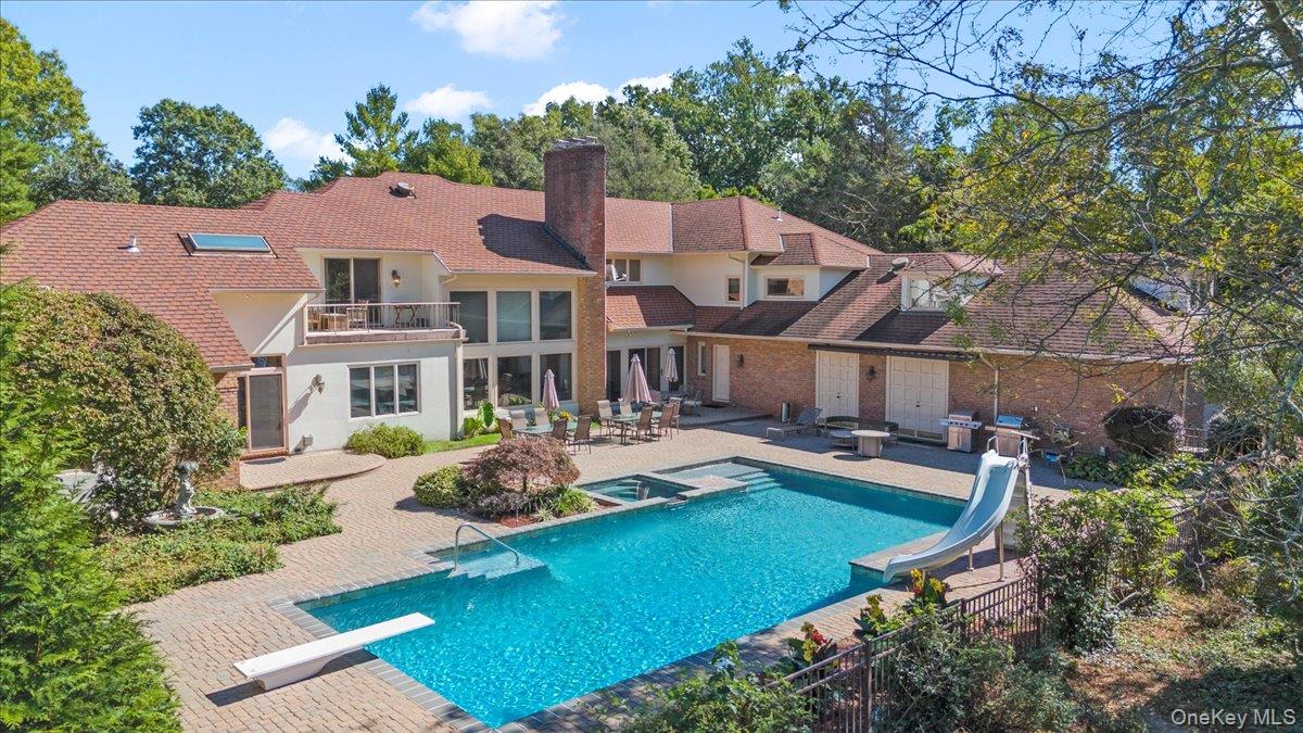 12 Ridge Court, Old Brookville, NY 11545