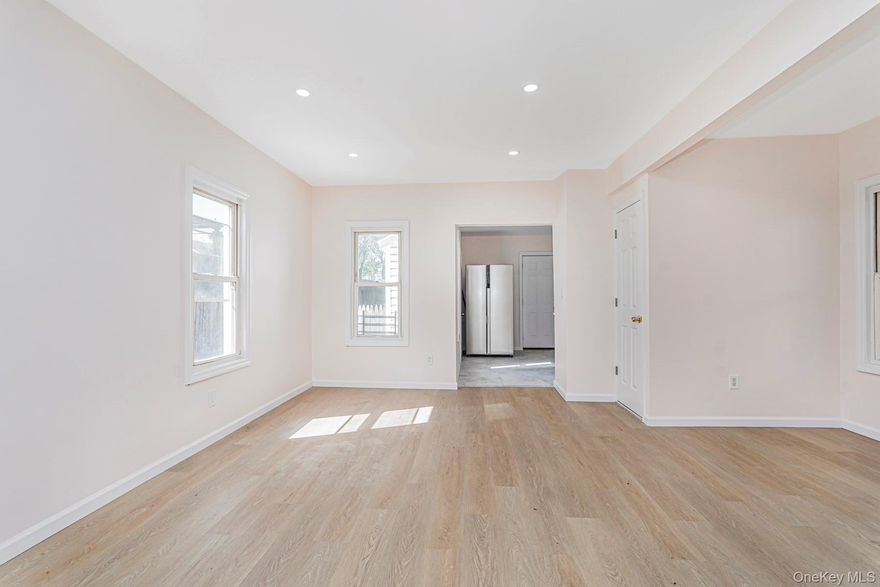 36 Lockman Avenue, Staten Island, NY 10303