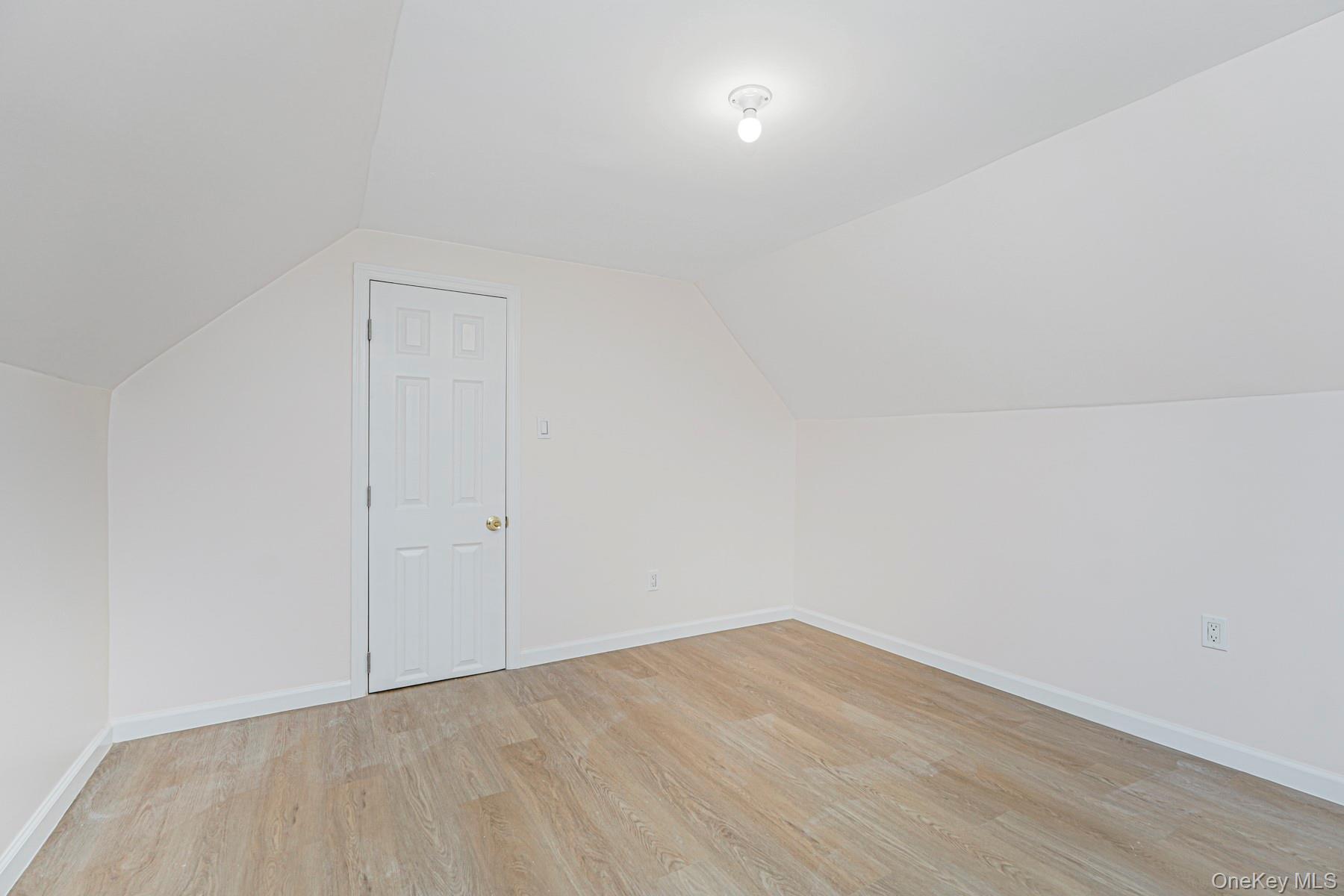 36 Lockman Avenue, Staten Island, NY 10303