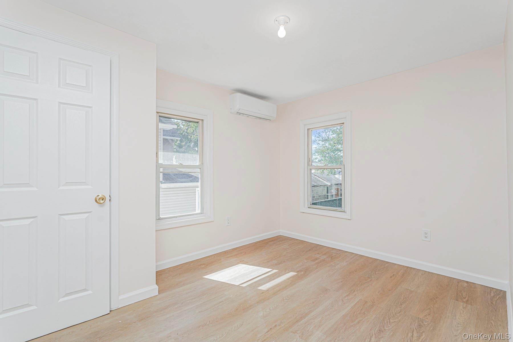 36 Lockman Avenue, Staten Island, NY 10303