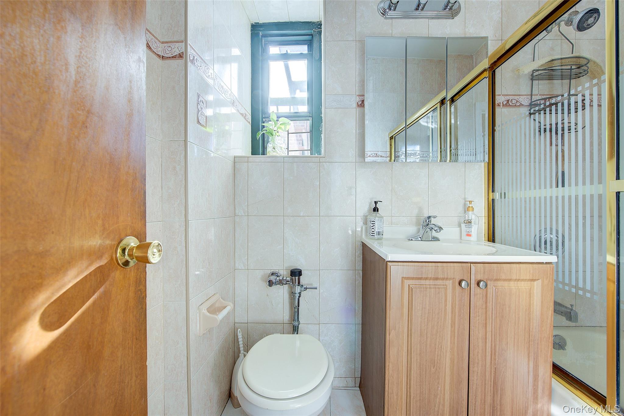 78-11 35 Avenue # 4D, Jackson Heights, NY 11372