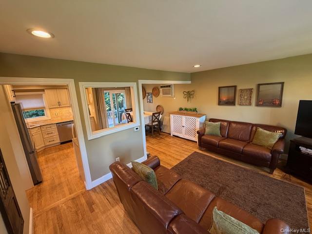 28 Lockwood Avenue, Farmingdale, NY 11735