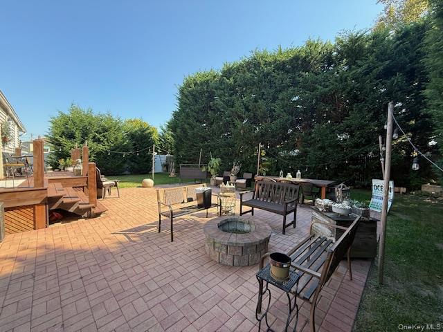 28 Lockwood Avenue, Farmingdale, NY 11735