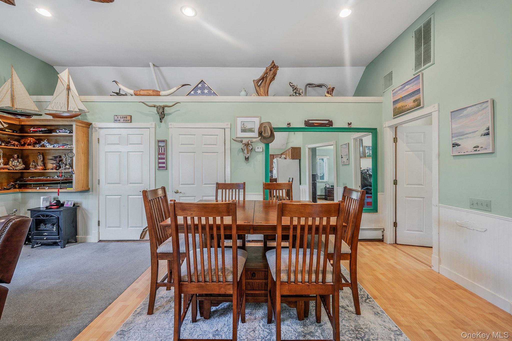 6 Sound Beach Boulevard, Sound Beach, NY 11789